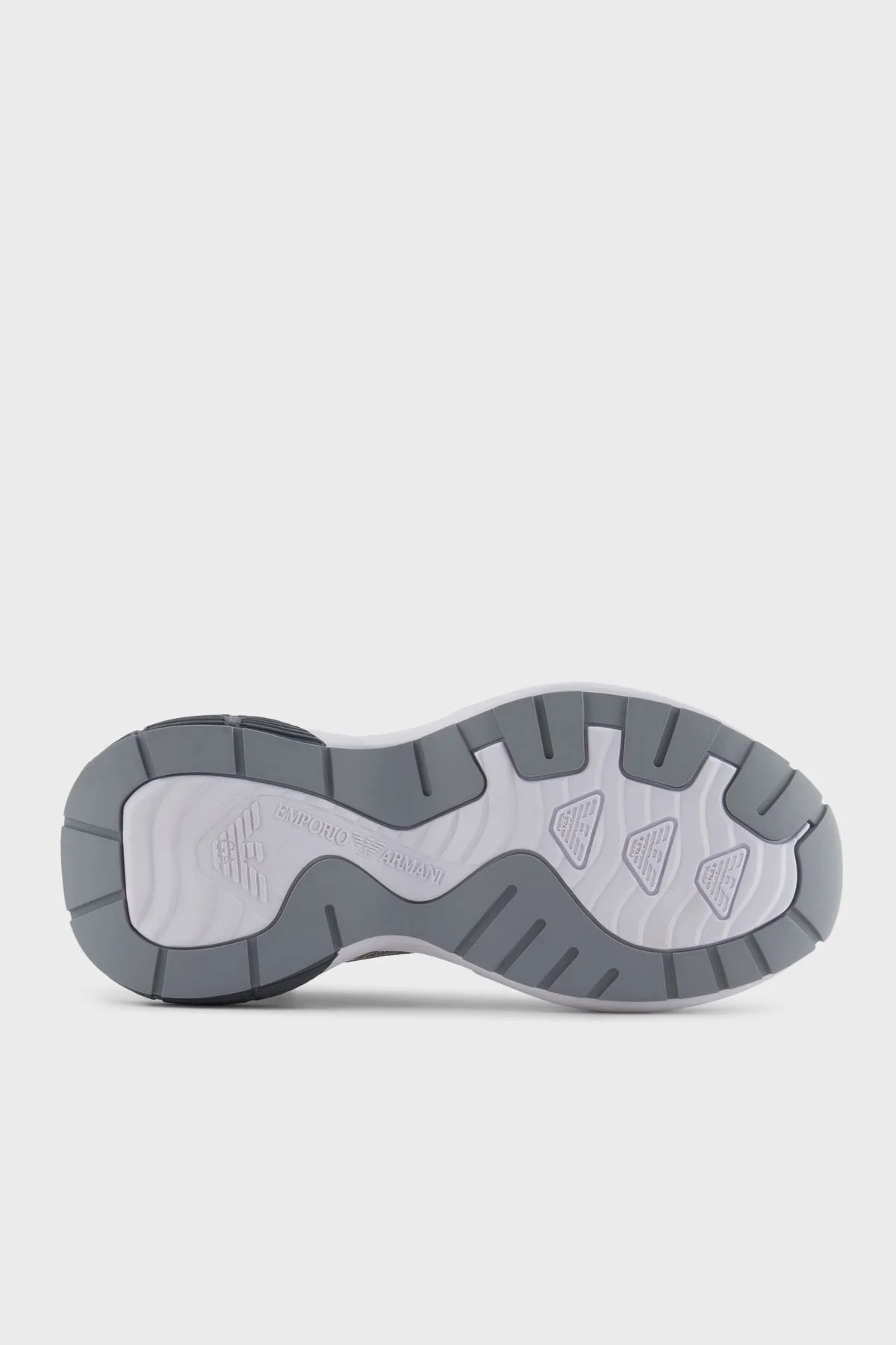 Emporio Armani Parlak Görünümlü Logolu Hakiki Deri Kalın Taban Bayan Ayakkabı X3X238 XR388 00520 GÜMÜŞ - 12