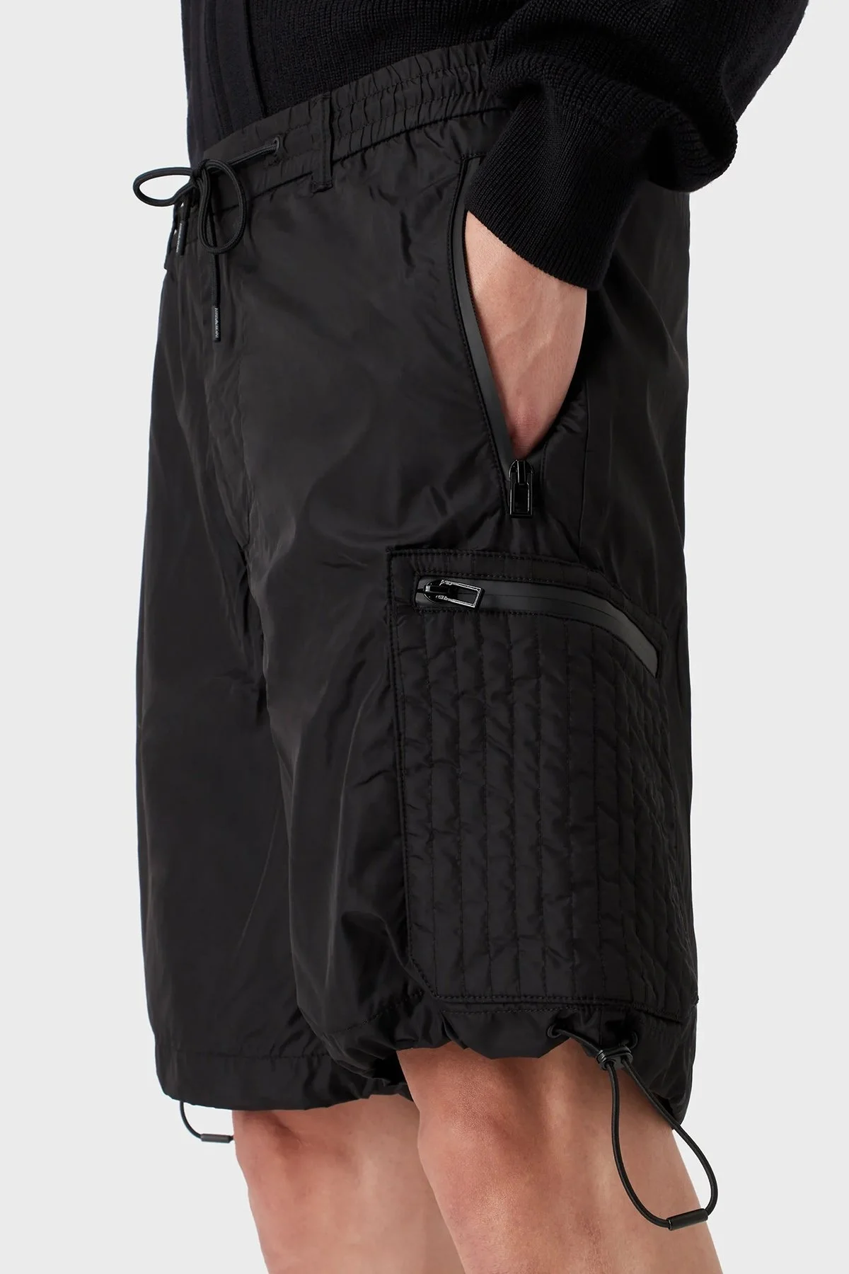 Emporio Armani Regular Fit Belden Bağlamalı Büzgülü Erkek Bermuda 3R1PC3 1NRMZ 0999 SİYAH - 3