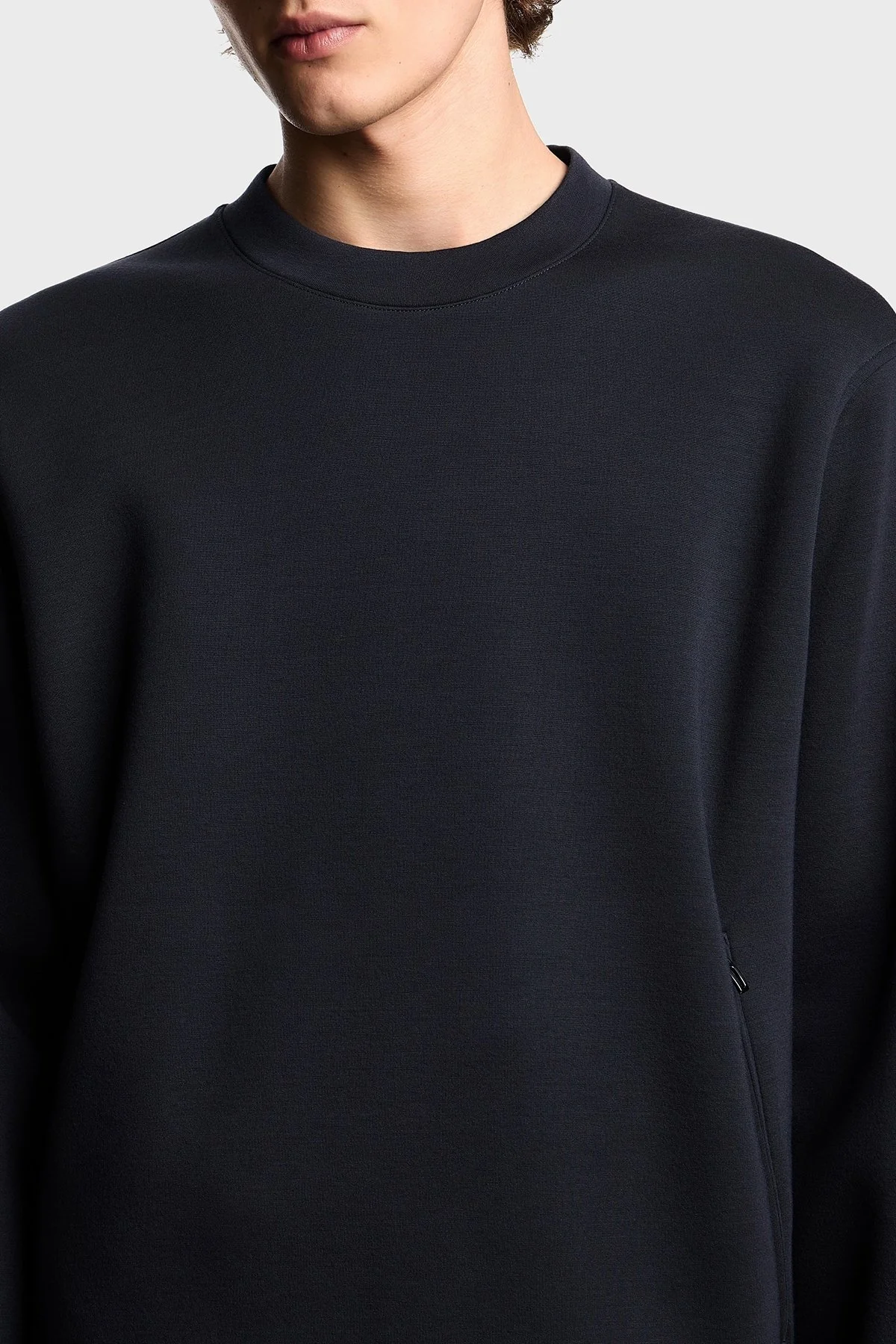 Emporio Armani Regular Fit Bisiklet Yaka Cepli Erkek Sweat EM003052 AF17545 UB118 LACİVERT - 4