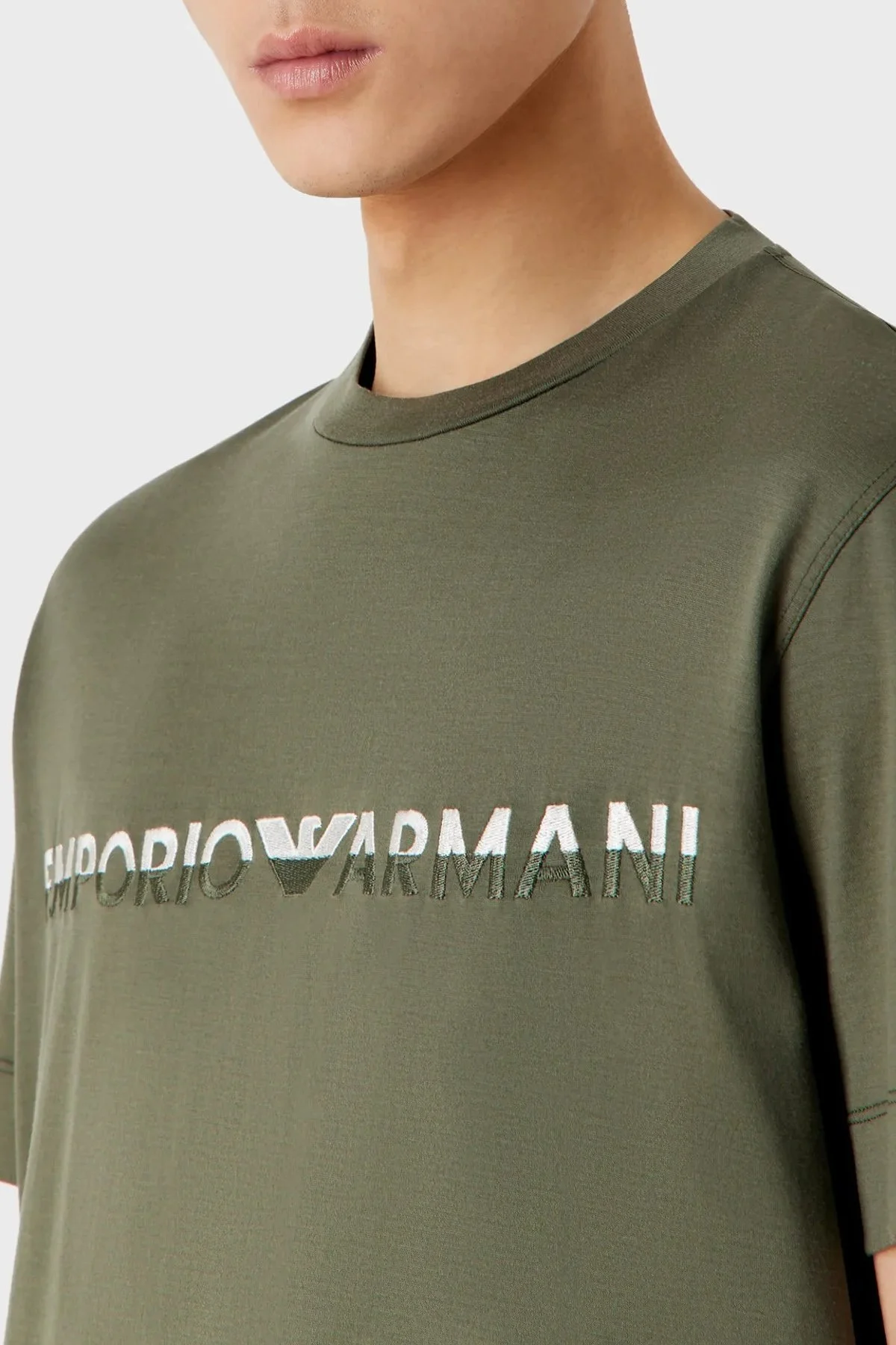 Emporio Armani Regular Fit Bisiklet Yaka Erkek T Shirt 6R1TDJ 1JUVZ 0645 YEŞİL - 3