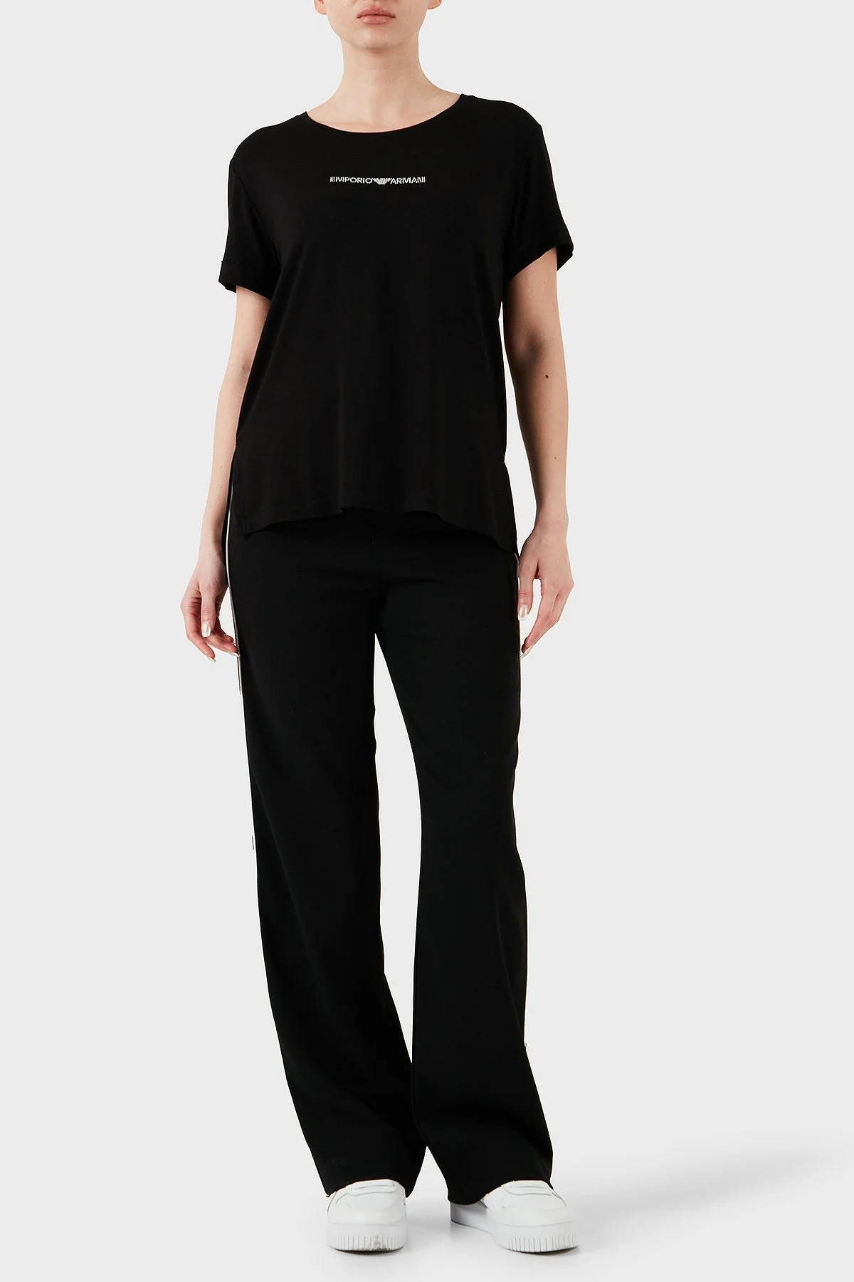 Emporio Armani Regular Fit Bisiklet Yaka Taş Logolu Bayan T Shirt EW000780 AF12192 UC001 SİYAH - 8