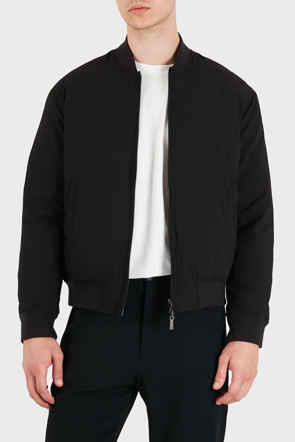 Emporio Armani Regular Fit Çift Taraflı Kuş Tüyü Dolgulu Erkek Mont EM006731 AF28011 UC001 Siyah - 1
