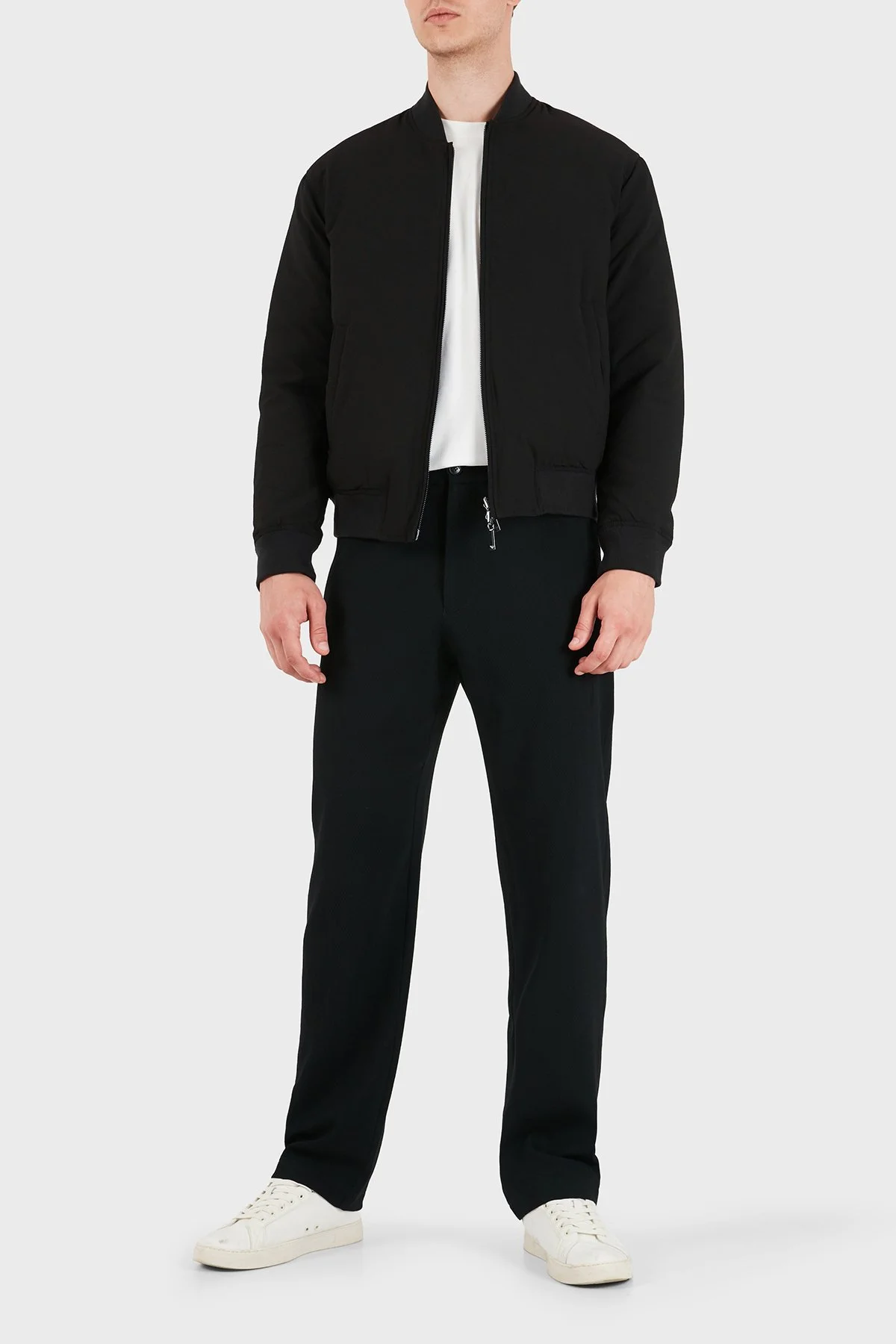 Emporio Armani Regular Fit Çift Taraflı Kuş Tüyü Dolgulu Erkek Mont EM006731 AF28011 UC001 Siyah - 2