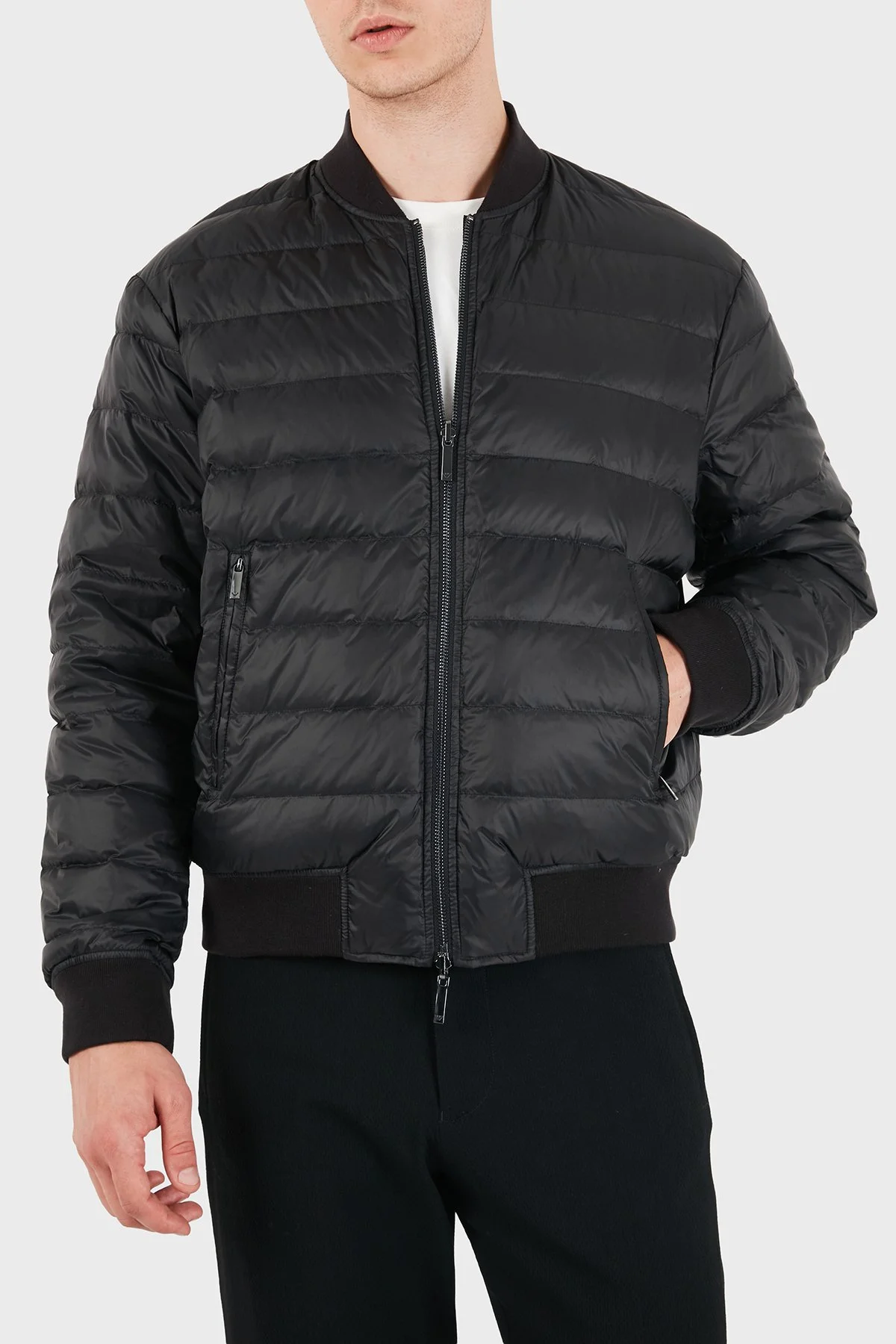 Emporio Armani Regular Fit Çift Taraflı Kuş Tüyü Dolgulu Erkek Mont EM006731 AF28011 UC001 Siyah - 6
