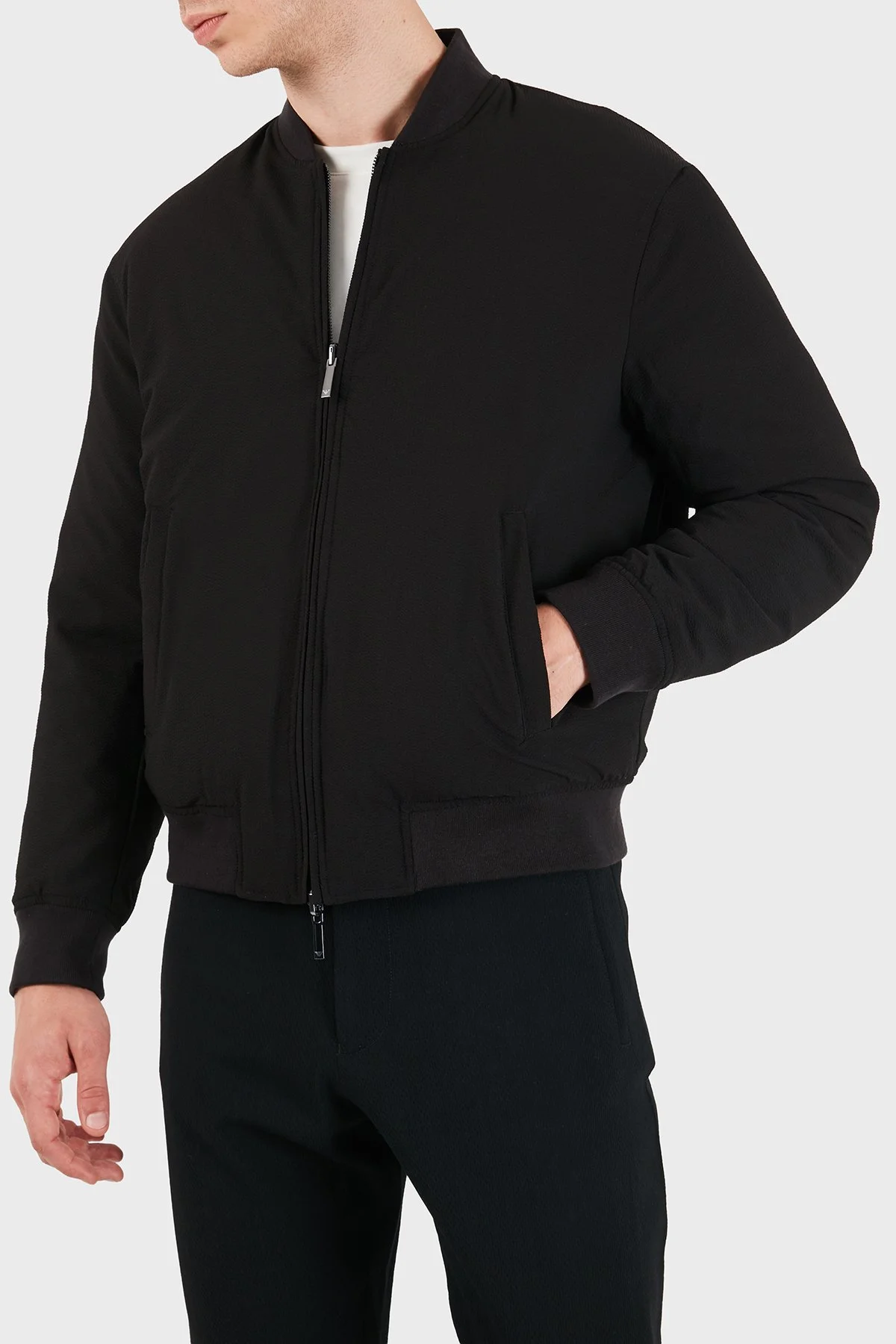 Emporio Armani Regular Fit Çift Taraflı Kuş Tüyü Dolgulu Erkek Mont EM006731 AF28011 UC001 Siyah - 7