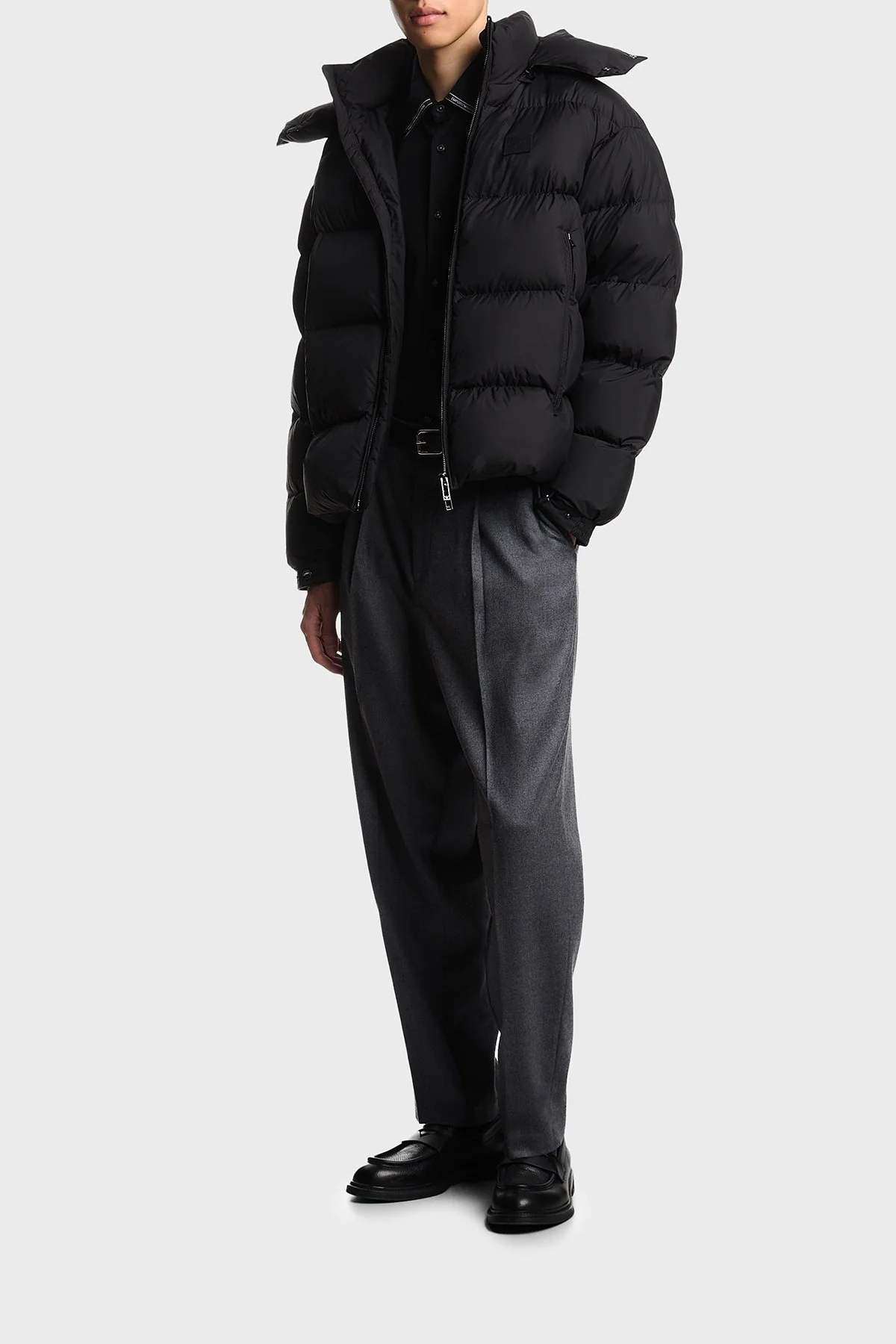 Emporio Armani Regular Fit Çıkarılabilir Kapüşonlu Su İtici Şişme Erkek Mont EM003050 AF18231 UC001 SİYAH - 2