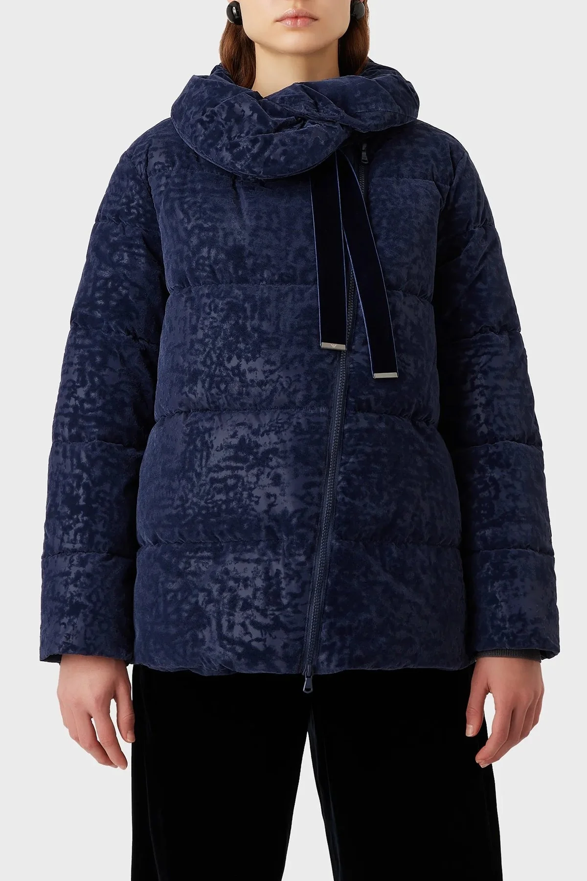 Emporio Armani Regular Fit Dik Yaka Kadife Bayan Mont 6L2B73 2NITZ 0909 LACİVERT - 1