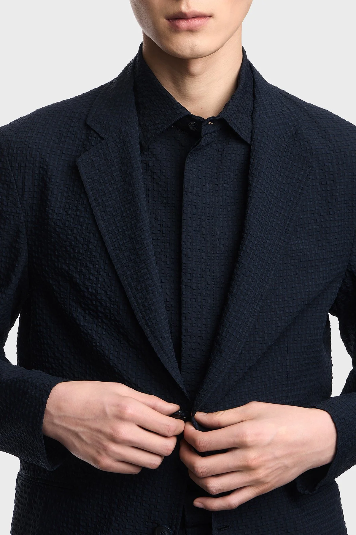 Emporio Armani Regular Fit Düğmeli Kruvaze Yaka Erkek Ceket EM005801 TE20392 UB109 LACİVERT - 5