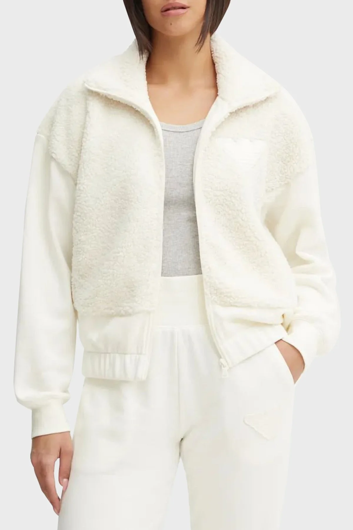 Emporio Armani Regular Fit Fermuarlı Teddy Polar Bayan Sweat 1649074 F2569 2810 EKRU - 1