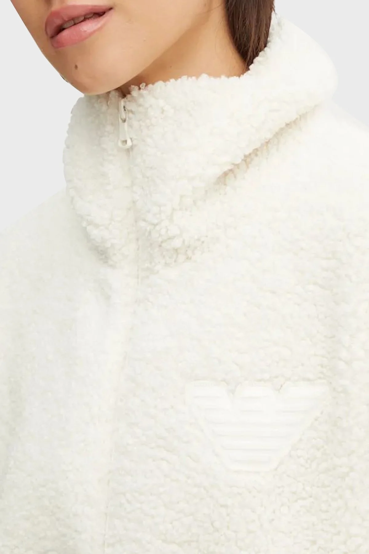 Emporio Armani Regular Fit Fermuarlı Teddy Polar Bayan Sweat 1649074 F2569 2810 EKRU - 4