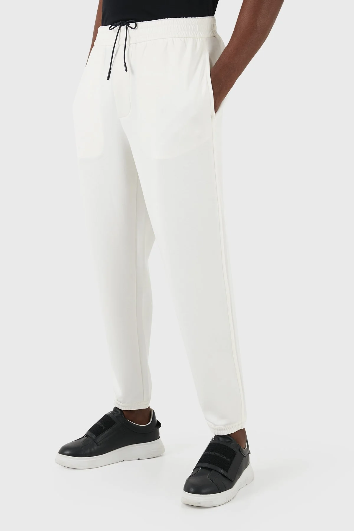 Emporio Armani Regular Fit Jogger Spor Erkek Pantolon EM000084 AF10103 U1105 EKRU - 9