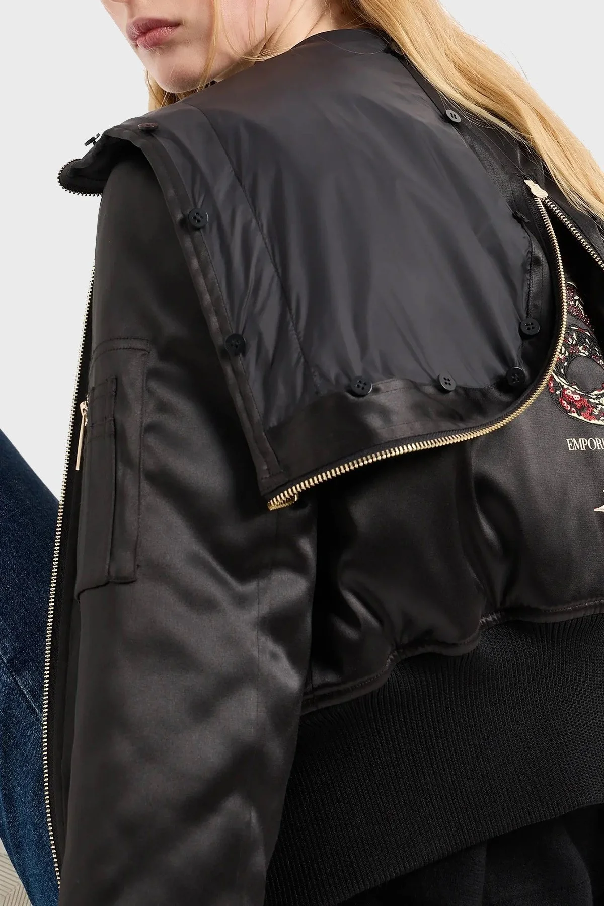 Emporio Armani Regular Fit Kapüşonlu Bomber Bayan Mont EW000003 AF10004 UC001 SİYAH - 4