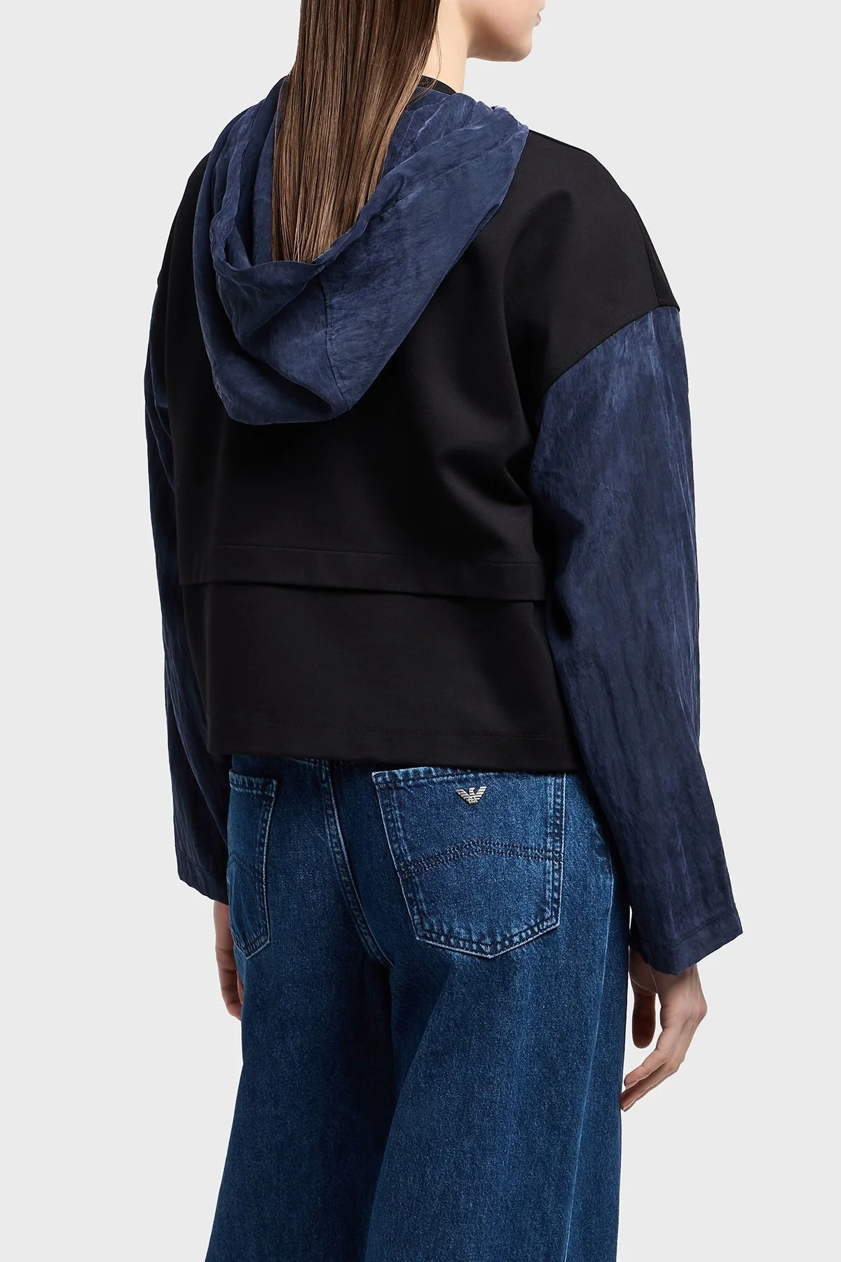 Emporio Armani Regular Fit Kapüşonlu Fermuarlı Bayan Ceket EW001032 AF12911 UC001 SİYAH - 7