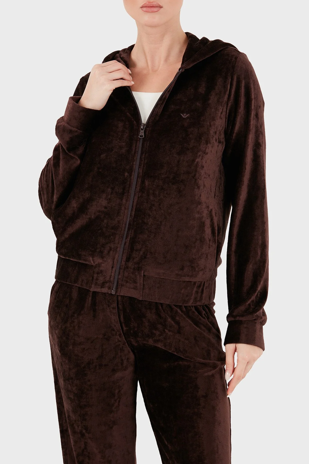 Emporio Armani Regular Fit Kapüşonlu Logolu Kadife Dokulu Kadın Eşofman Takımı EW004748 AF26228 U6279 Kahve - 3