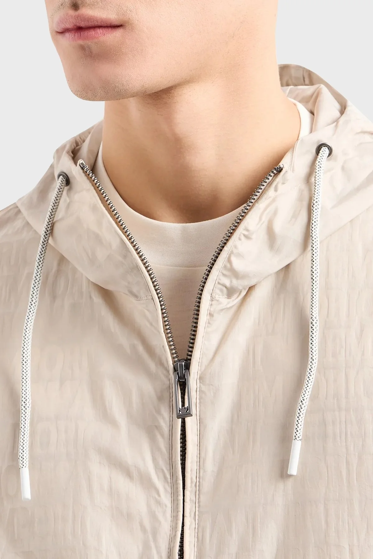 Emporio Armani Regular Fit Kapüşonlu Mevsimlik Erkek Mont 3D1BH4 1NNXZ 06G2 BEJ - 4