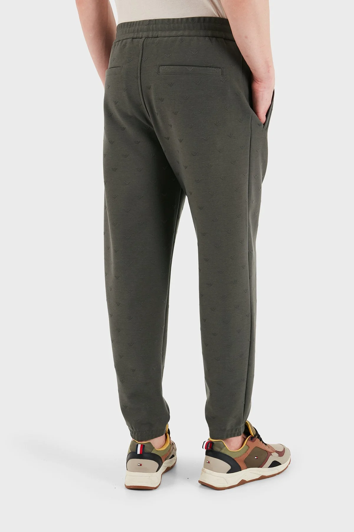 Emporio Armani Regular Fit Lastikli Bel Lastikli Paça Jogger Erkek Pantolon EM004872 AF13700 F8248 HAKİ - 3