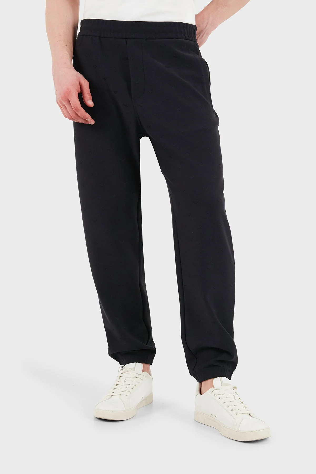 Emporio Armani Regular Fit Lastikli Bel Lastikli Paça Jogger Erkek Pantolon EM004872 AF13700 FB469 SİYAH - 1
