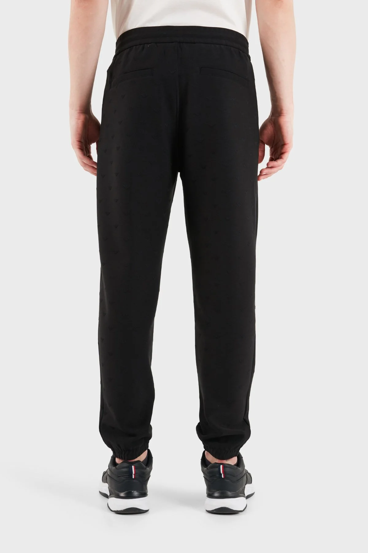 Emporio Armani Regular Fit Lastikli Bel Lastikli Paça Jogger Erkek Pantolon EM004872 AF13700 FC322 SİYAH - 3