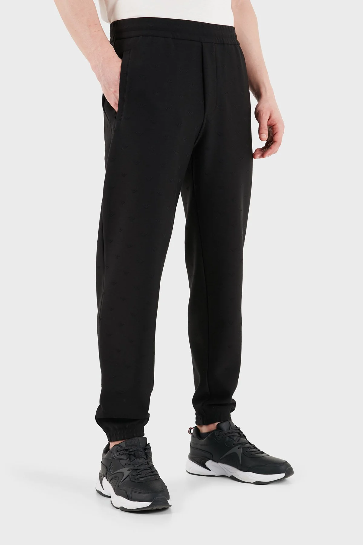 Emporio Armani Regular Fit Lastikli Bel Lastikli Paça Jogger Erkek Pantolon EM004872 AF13700 FC322 SİYAH - 5