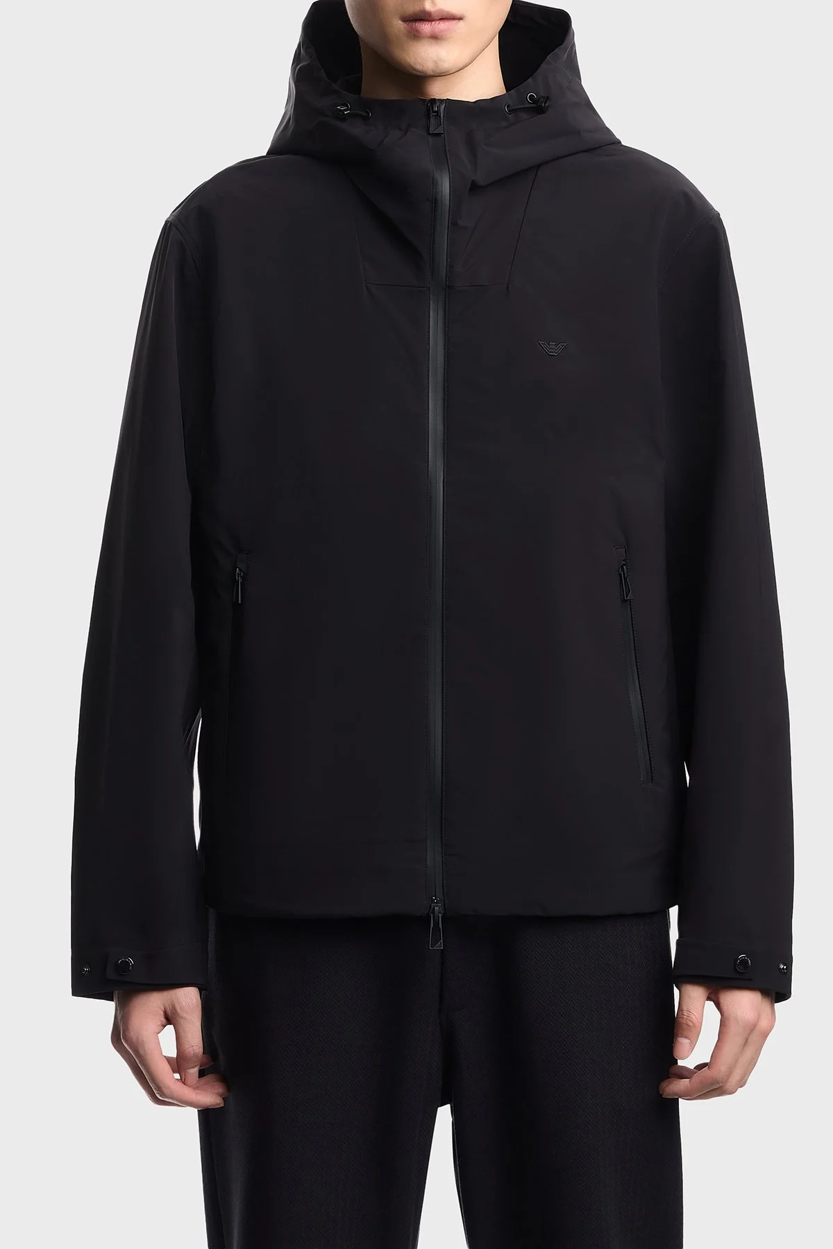 Emporio Armani Regular Fit Logolu Kapüşon Yaka Erkek Mont EM004950 AF23538 UC001 SİYAH - 1