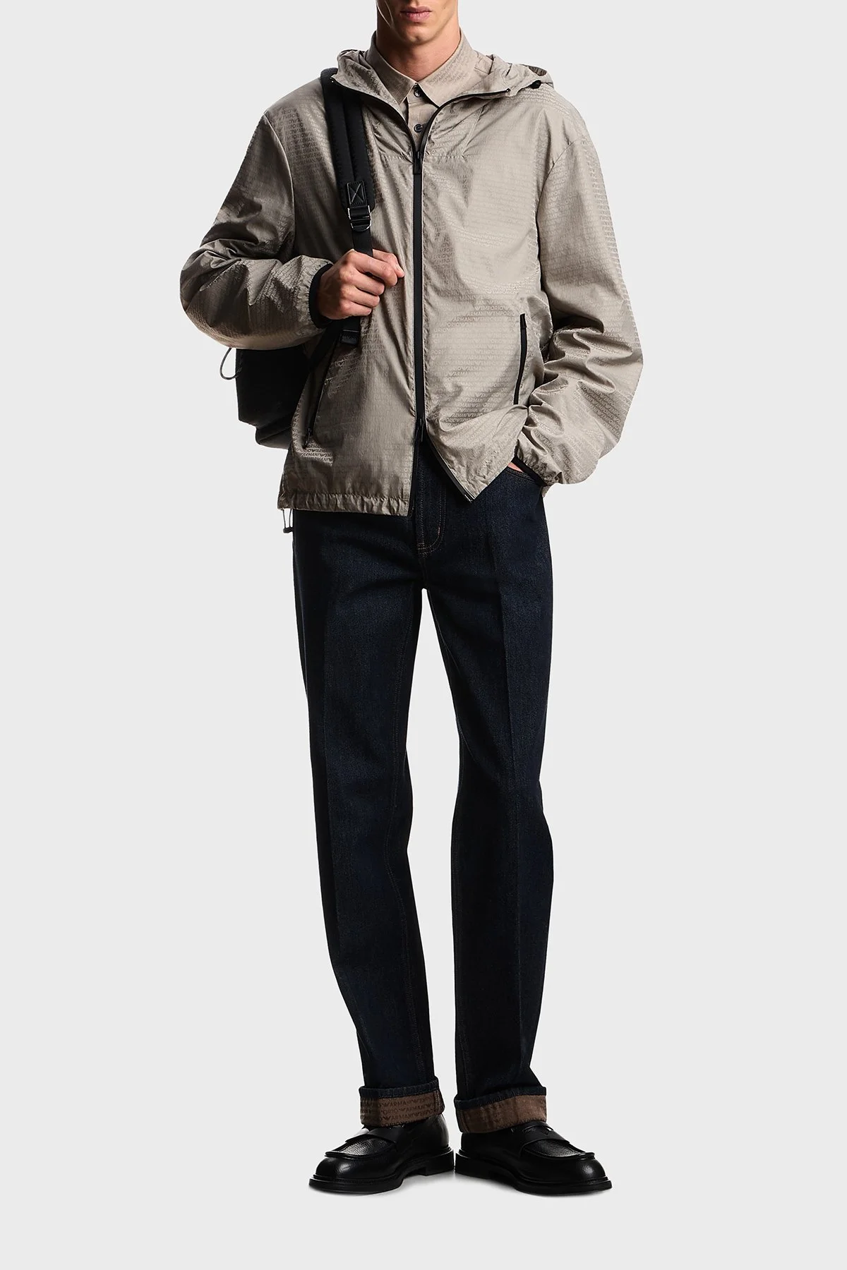 Emporio Armani Regular Fit Logolu Kapüşon Yaka Erkek Mont EM004952 AF15384 U8049 VİZON - 2