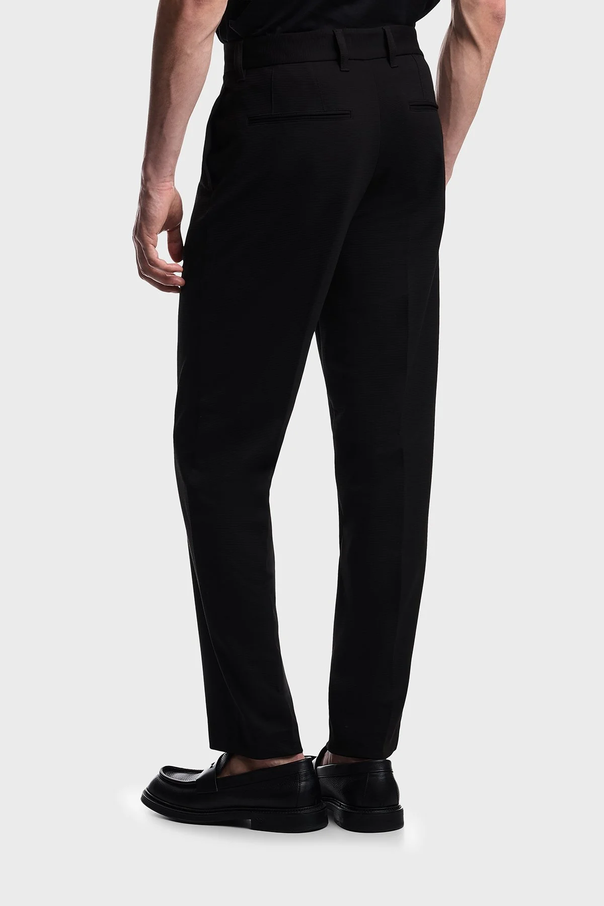 Emporio Armani Regular Fit Normal Bel Düz Paça Erkek Pantolon EM001505 AF24843 UC001 SİYAH - 3