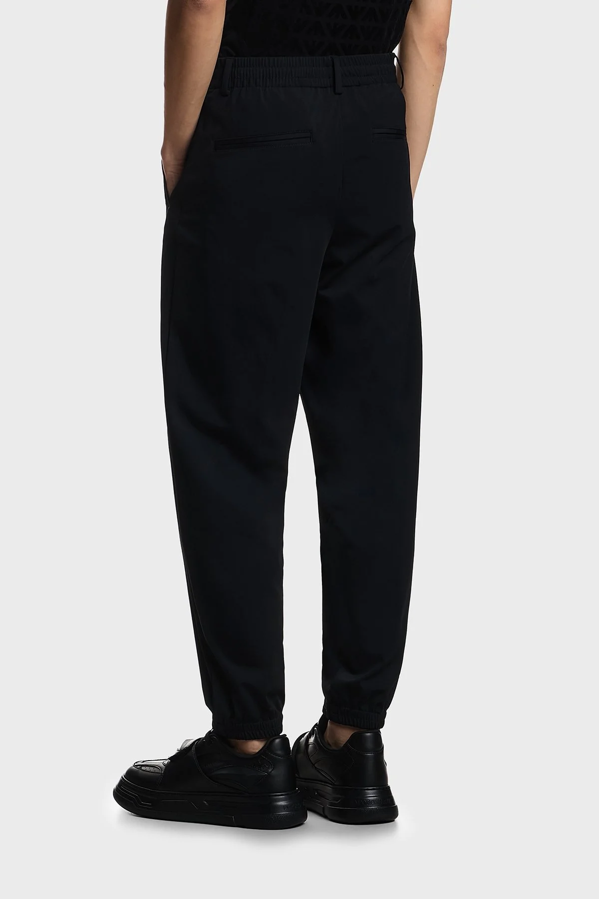 Emporio Armani Regular Fit Normal Bel Lastikli Paça Jogger Erkek Pantolon EM004906 AF23435 UB118 LACİVERT - 3