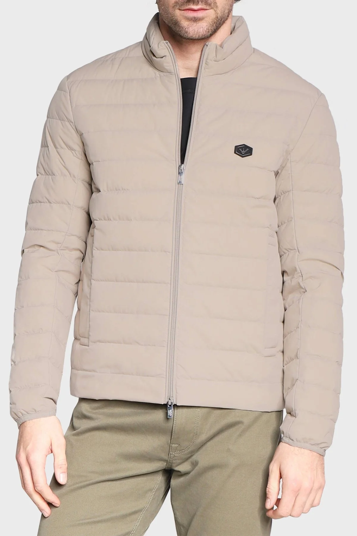 Emporio Armani Regular Fit Ördek Tüyü Dolgulu Dik Yaka Şişme Erkek Mont 8N1BQ2 1NLRZ 0431 KOYU BEJ - 1