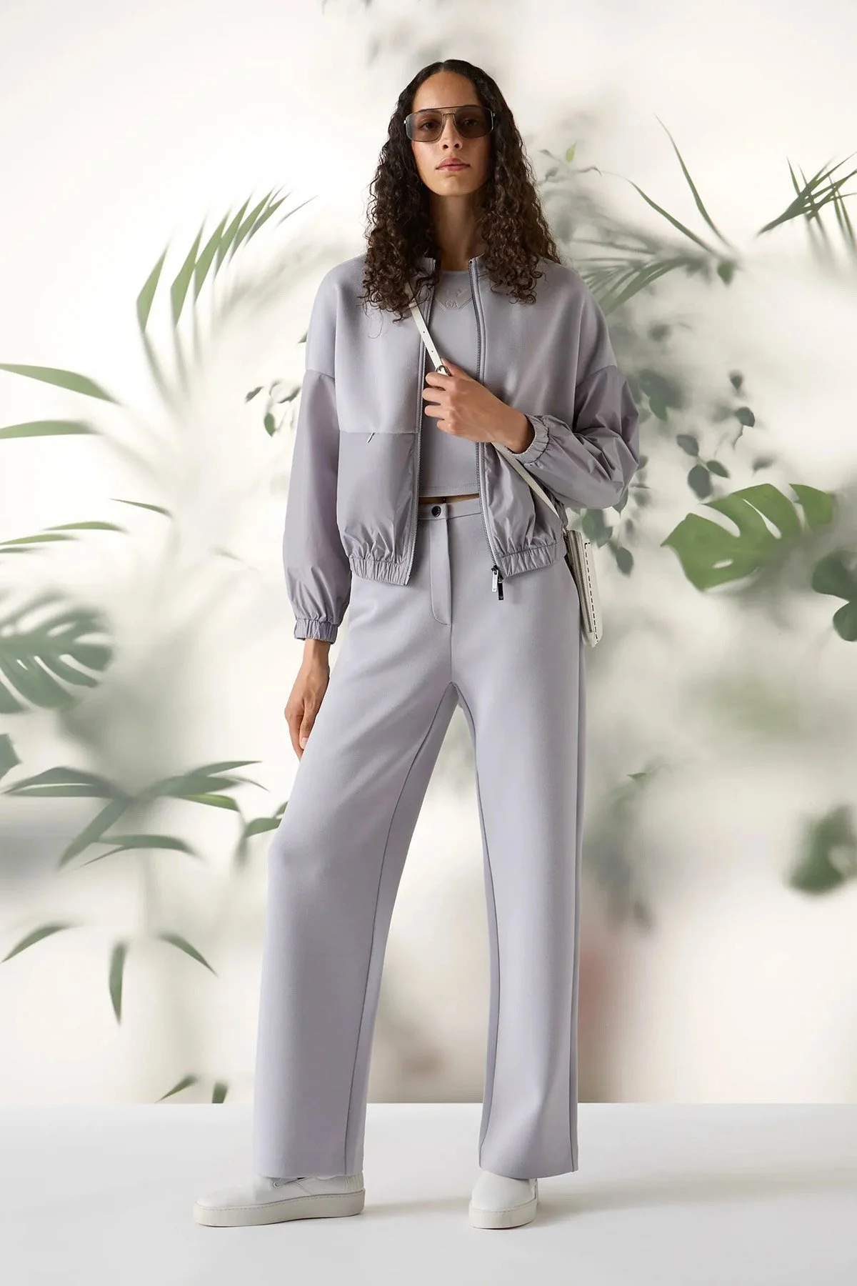 Emporio Armani Regular Fit Scuba Mevsimlik Bayan Mont 3D2B6A 2JZYZ 0802 LİLA - 1