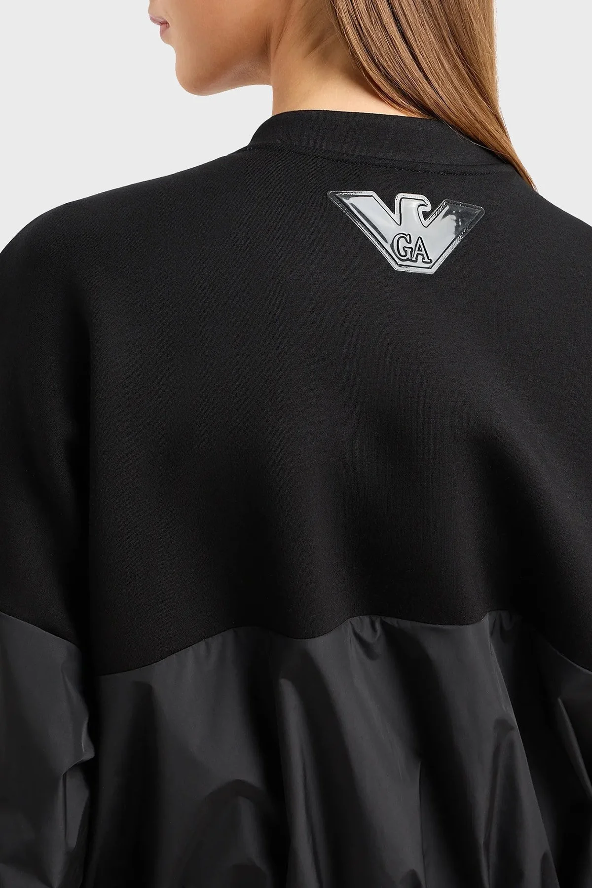 Emporio Armani Regular Fit Scuba Mevsimlik Bayan Mont 3D2B6A 2JZYZ 0999 SİYAH - 4