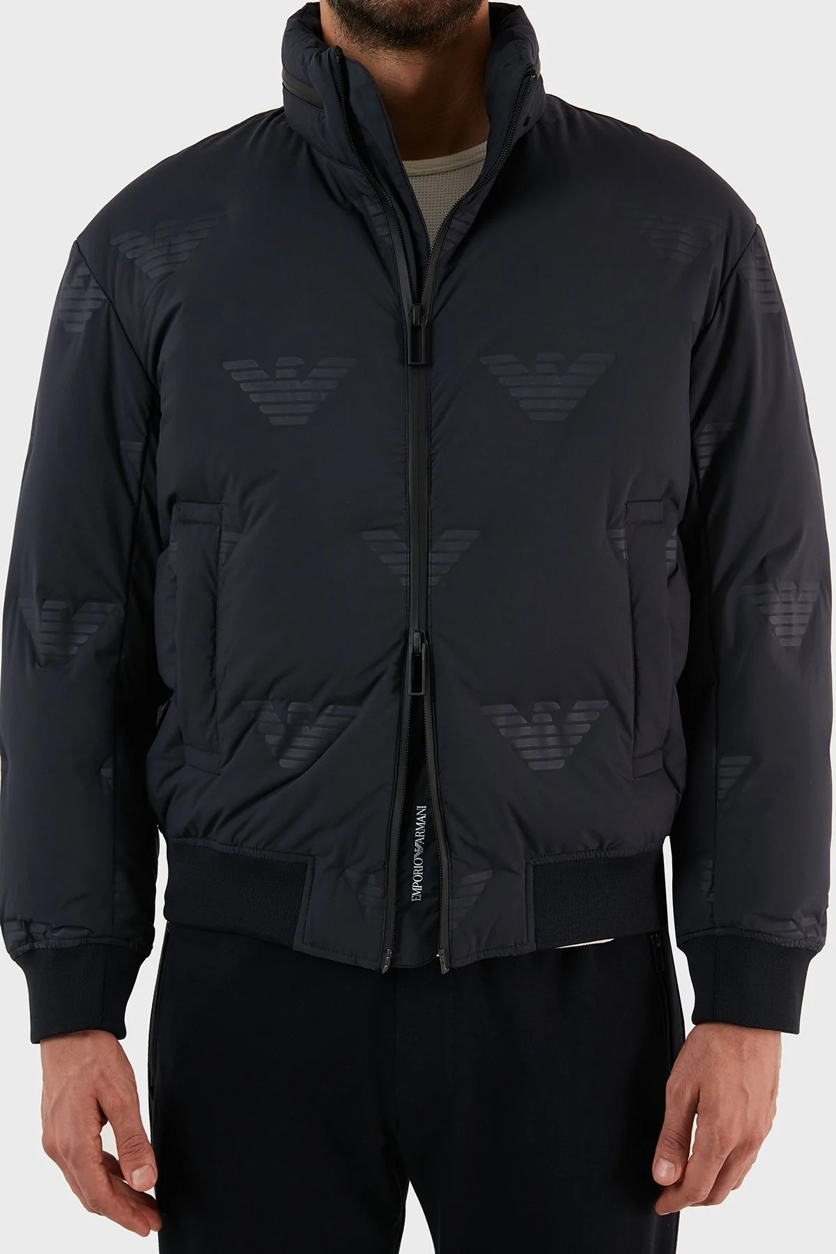 Emporio Armani Regular Fit Su ve Rüzgar Geçirmez Ördek Tüyü Dolgulu Erkek Mont 6L1BP4 1NNDZ 0920 LACİVERT - 4