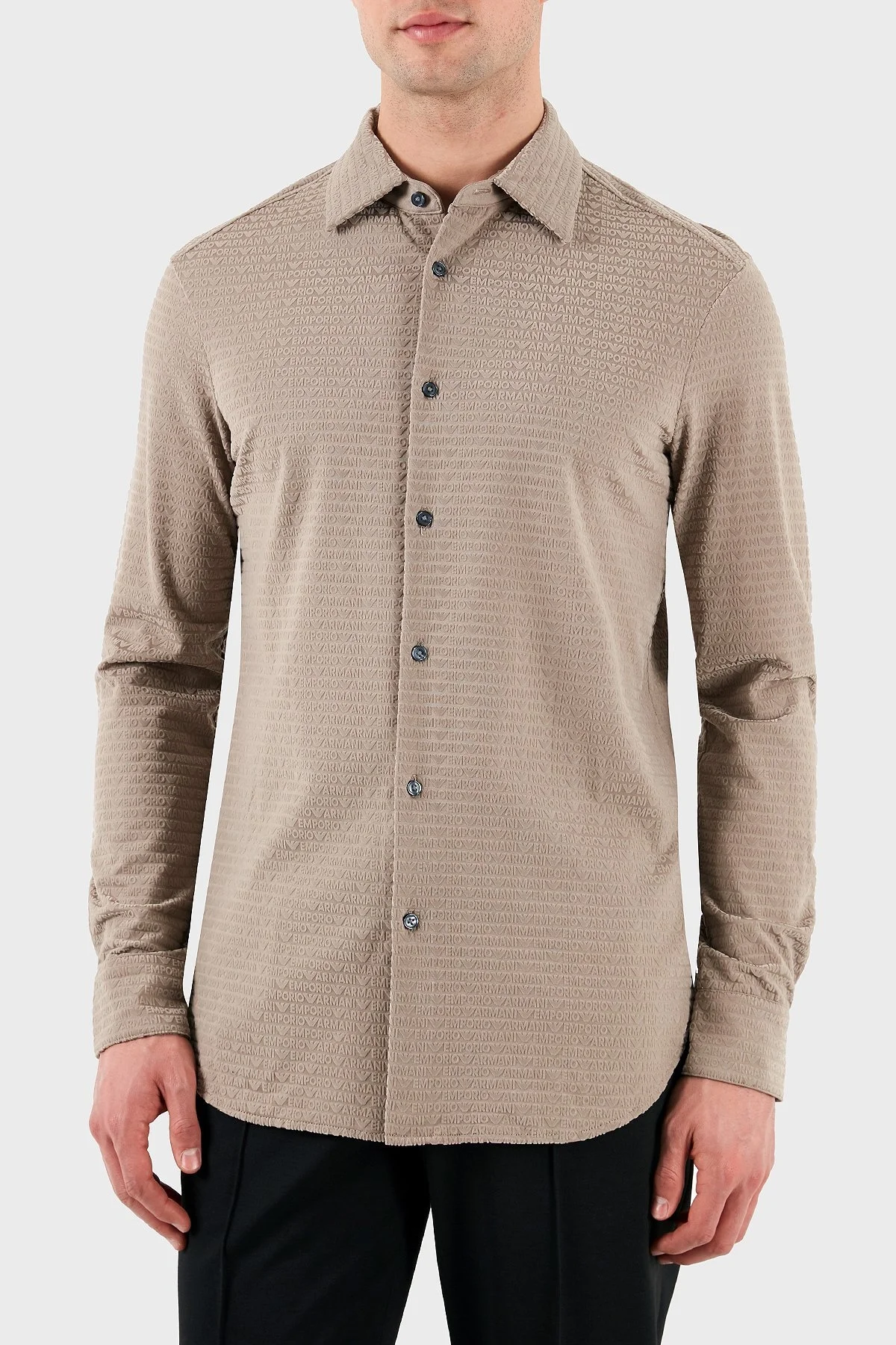 Emporio Armani Regular Fit Tümü Logolu Erkek Gömlek EM001537 AF10017 F6063 BEJ - 6