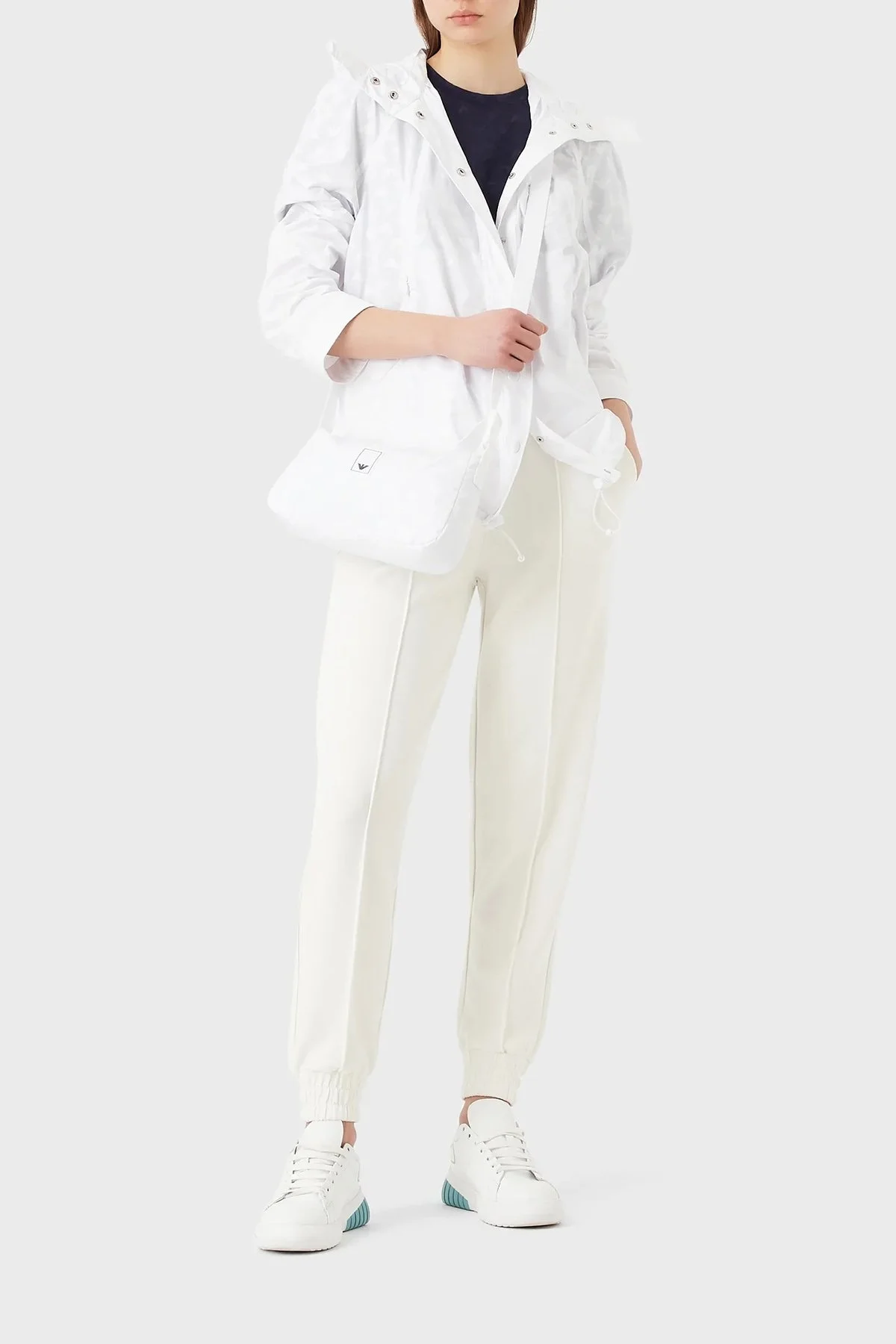 Emporio Armani Relaxed Fit Kapüşonlu Mevsimlik Bayan Mont 3R2B62 2NKZZ F105 BEYAZ - 9