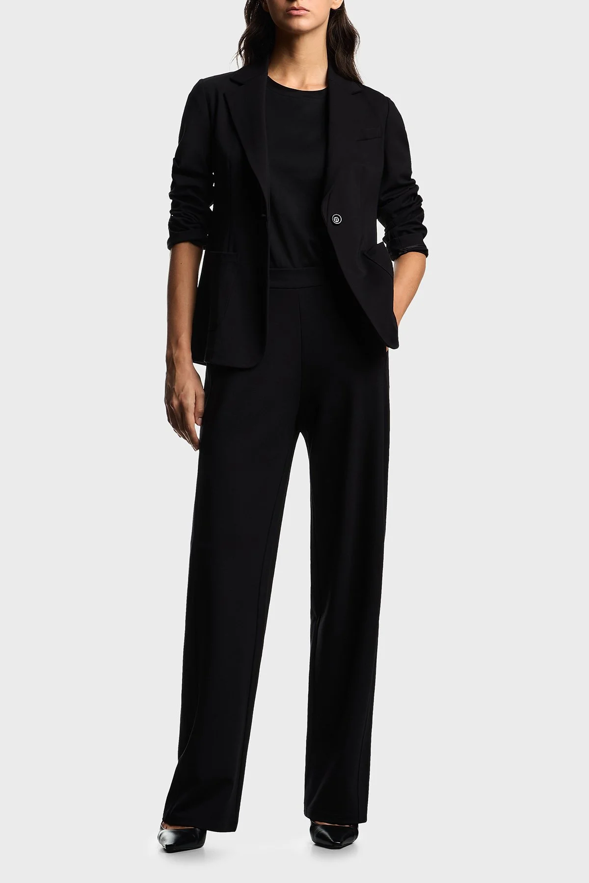 Emporio Armani Relaxed Fit Lastikli Bel Geniş Paça Bayan Pantolon EW002921 AF12911 UC001 SİYAH - 2