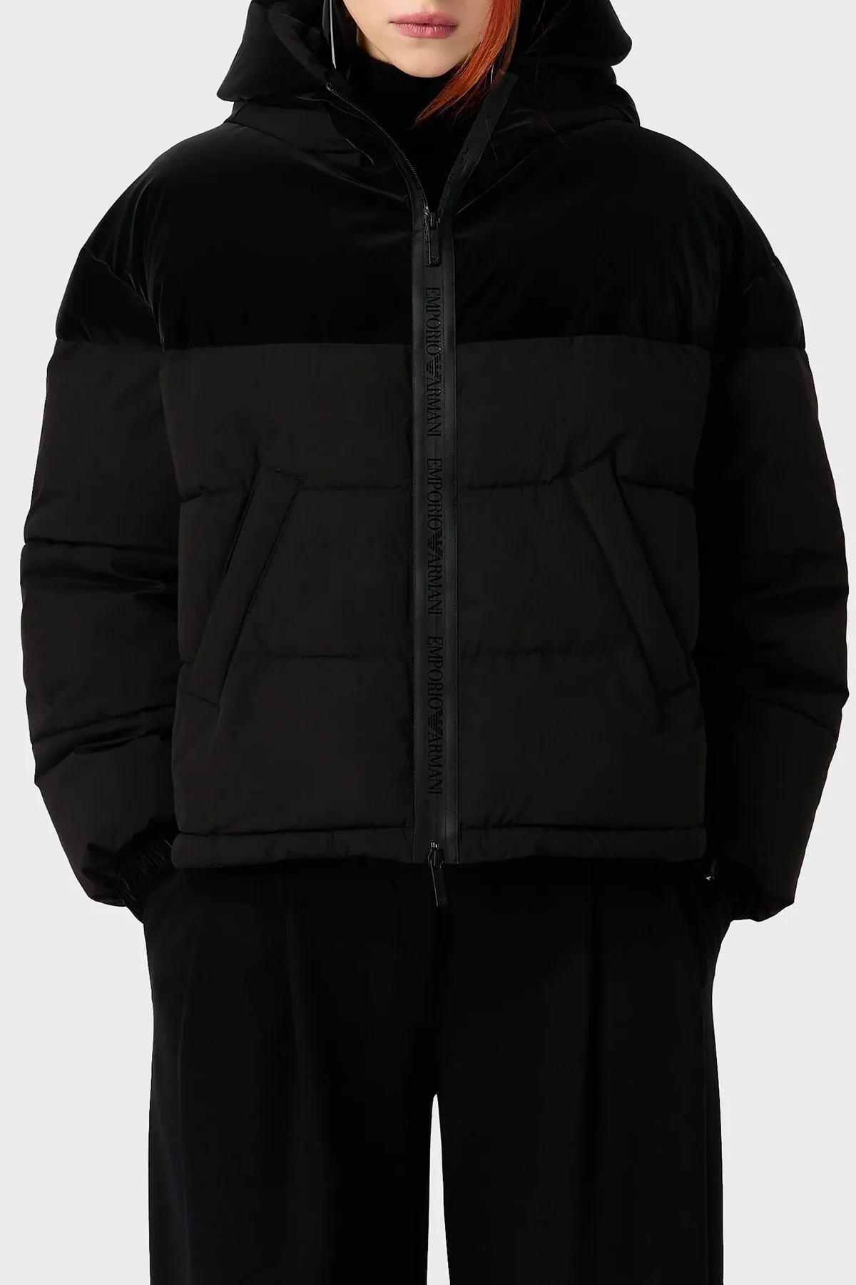 Emporio Armani Rüzgar Geçirmez Kapüşonlu Regular Fit Bayan Mont 6R2B77 2NFFZ 0999 SİYAH - 1