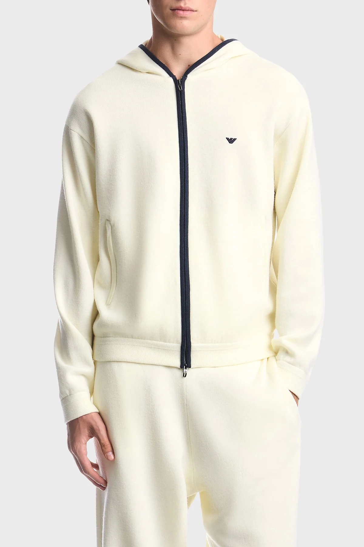 Emporio Armani Saf Yün Ve Fermuarlı Kapüşonlu Erkek Hırka EM006223 AF27807 U0003 Beyaz - 1