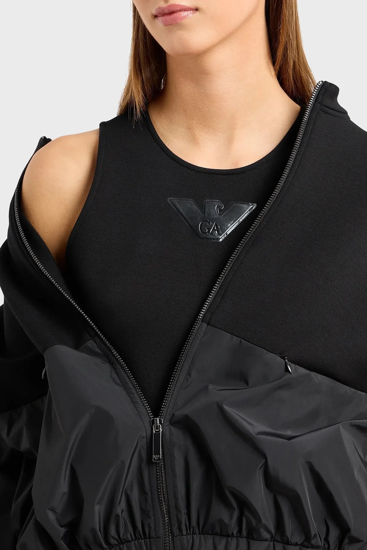 Emporio Armani Scuba Bisiklet Yaka Kolsuz Bayan Top 3D2K6A 2JZYZ 0999 SİYAH - 3