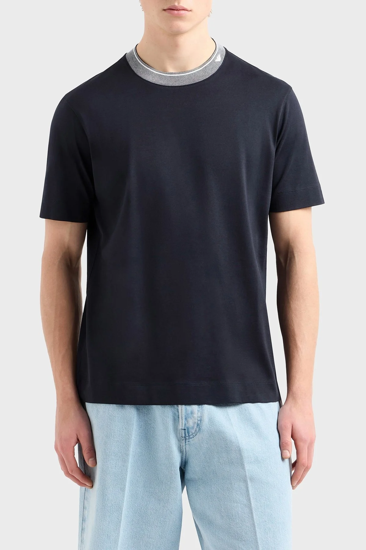 Emporio Armani Şerit Detaylı % 100 Pamuk Regular Fit Sıfıt Yaka Erkek T Shirt EM000853 AF12926 UB118 LACİVERT - 1