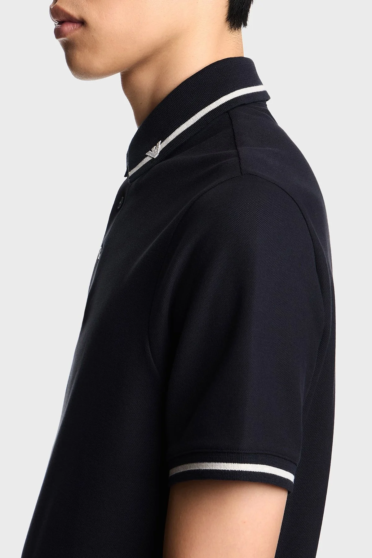 Emporio Armani Şerit Detaylı Pamuklu Regular Fit Düğmeli Erkek Polo Yaka T Shirt EM003003 AF10497 UB118 LACİVERT - 9