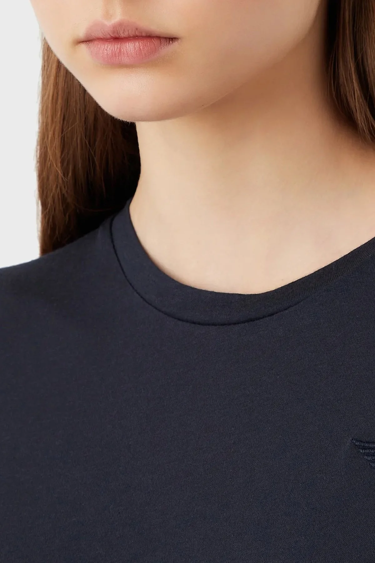 Emporio Armani Sırt Baskılı Pamuklu Loose Fit Bisiklet Yaka Bayan T Shirt 3R2T8Q 2JTAZ F910 LACİVERT - 9