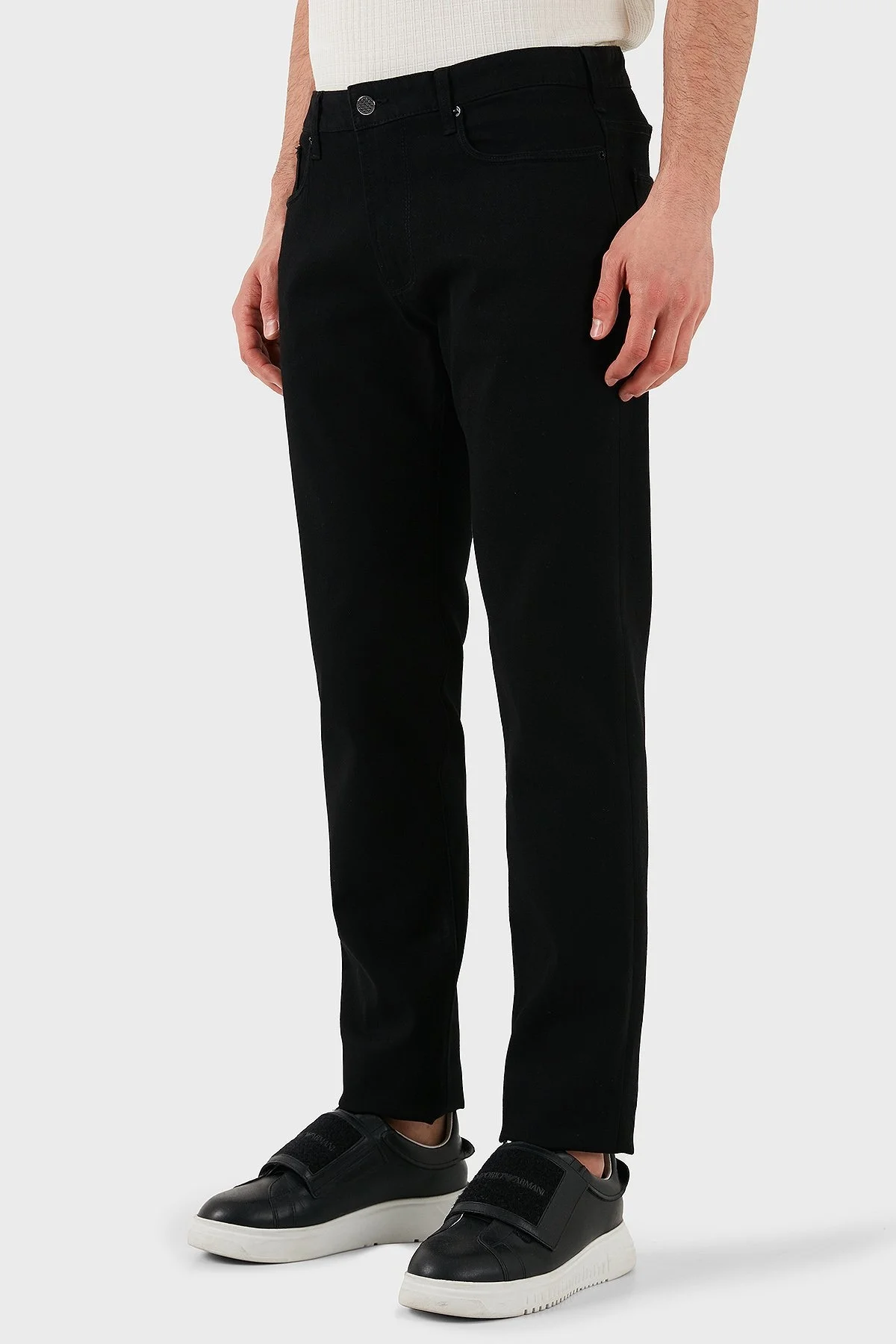 Emporio Armani Slim Fit Düşük Bel Dar Paça Jeans Erkek Kot Pantolon EM000121 AF14867 MC002 SİYAH - 11