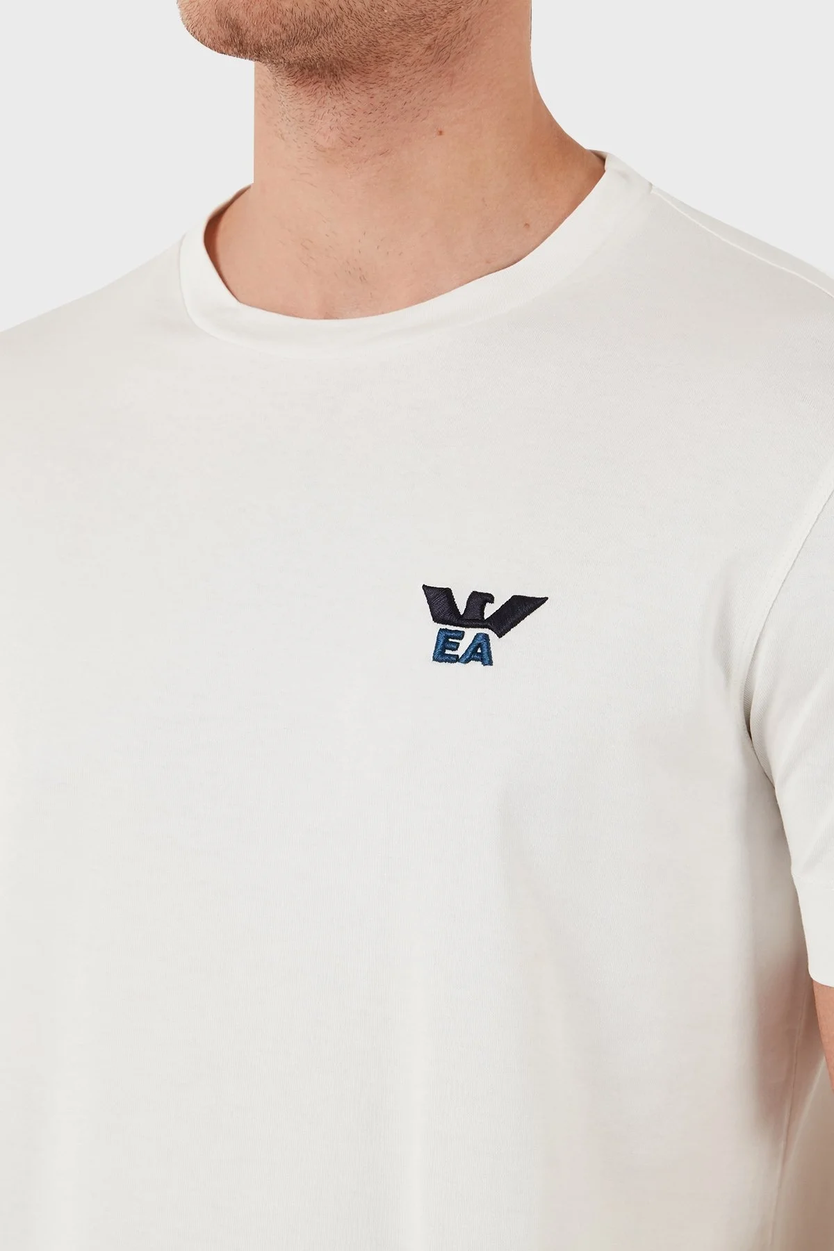 Emporio Armani Slim Fit Pamuklu Bisiklet Yaka Erkek T Shirt 6D1TM1 1JOCZ 01B8 BEYAZ - 12