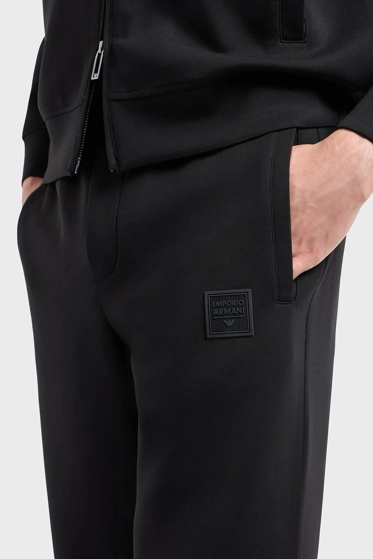 Emporio Armani Streç Logolu Slim Fit Erkek Eşofman Takımı 6D1D72 1JRRZ 0999 SİYAH - 4