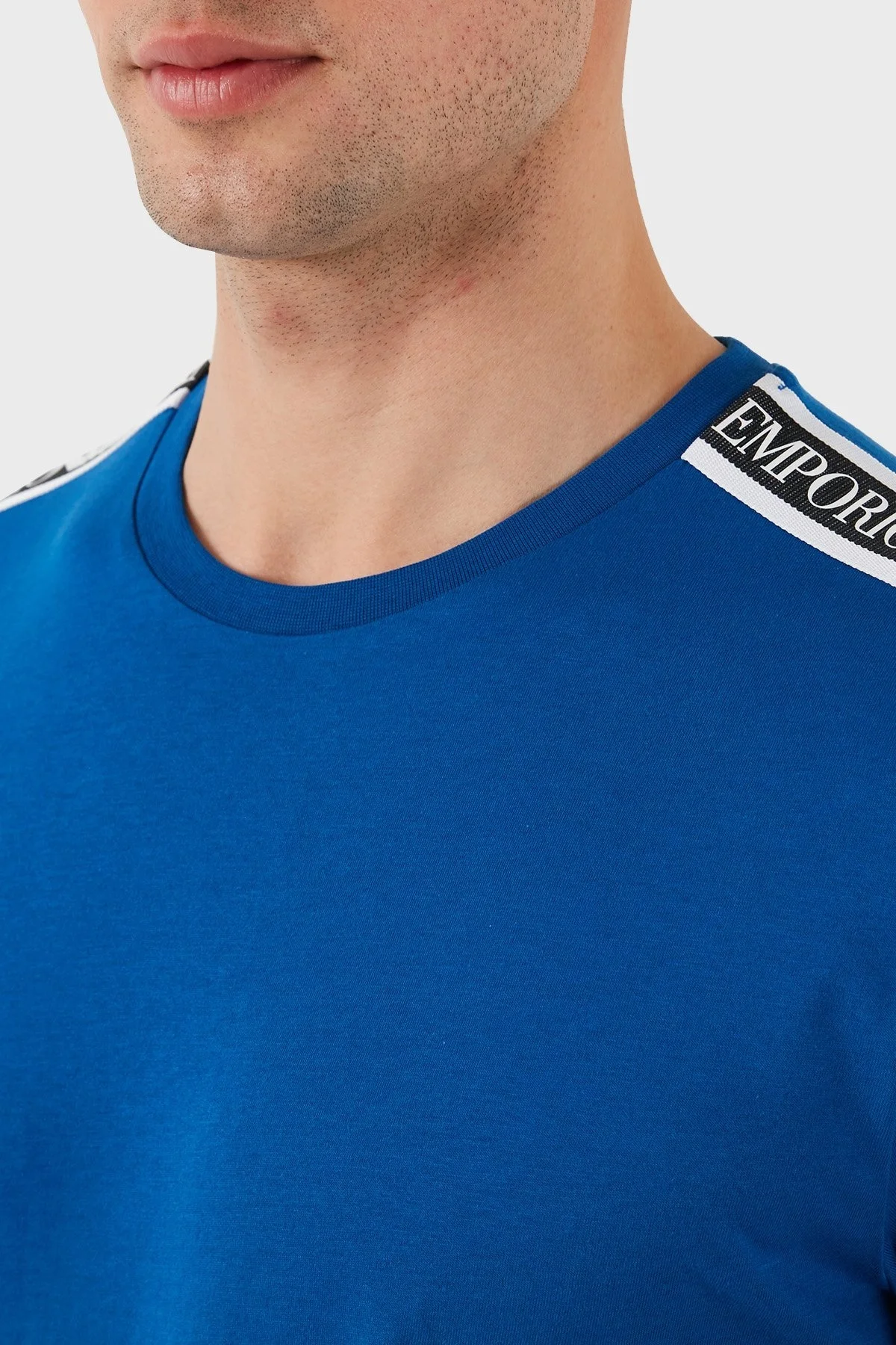 Emporio Armani Streç Pamuklu Logo Baskılı Regular Fit Bisiklet Yaka Erkek T Shirt EM000574 AF12333 UB057 SAKS - 5