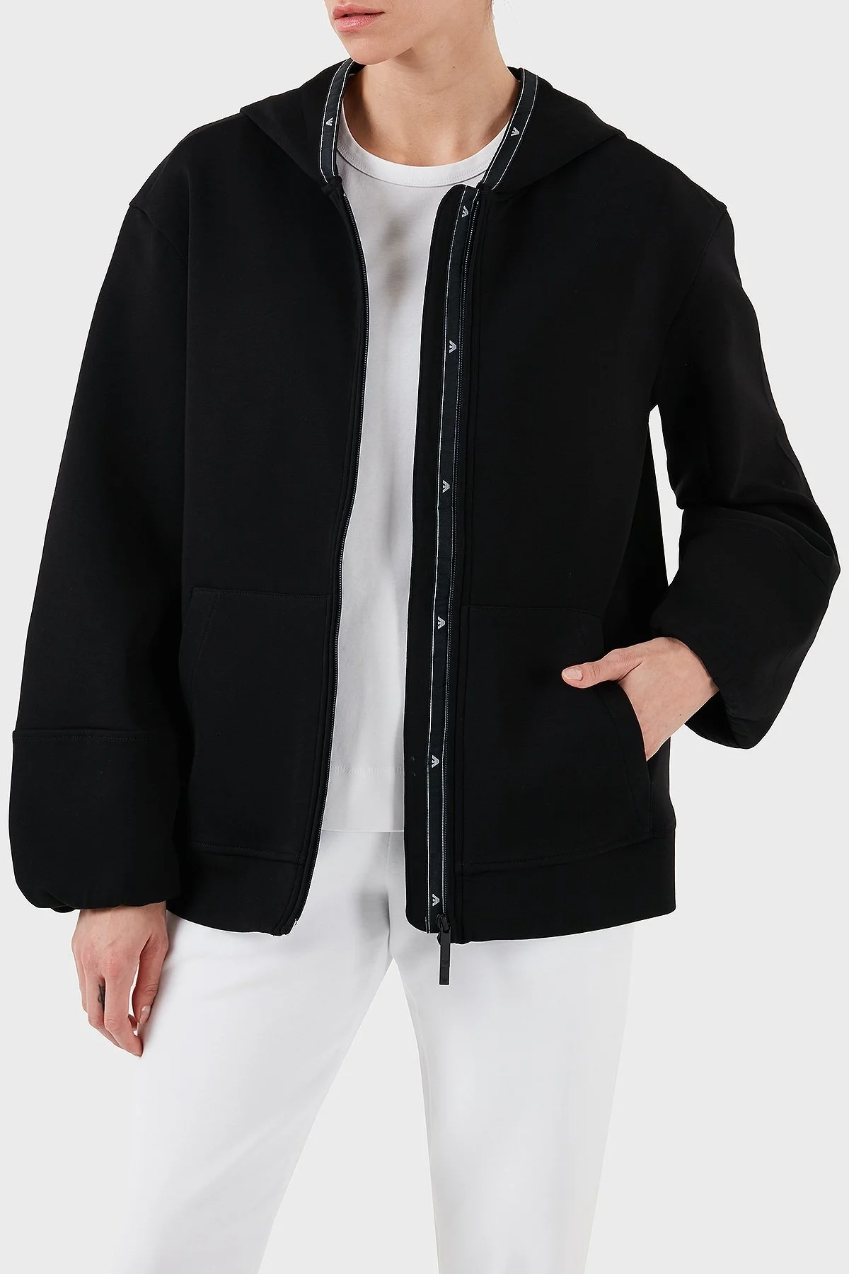 Emporio Armani Streç Pamuklu Regular Fit Kapüşonlu Bayan Sweat 6D2M6D 1JHSZ 0999 SİYAH - 1