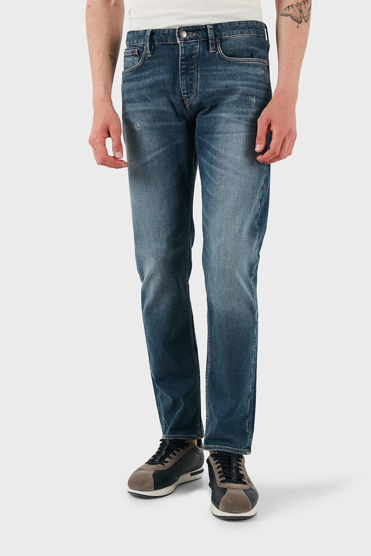 Emporio Armani Streç Pamuklu Regular Fit Normal Bel Düz Paça Jeans Erkek Kot Pantolon EM000668 AF13279 MB002 LACİVERT - 1