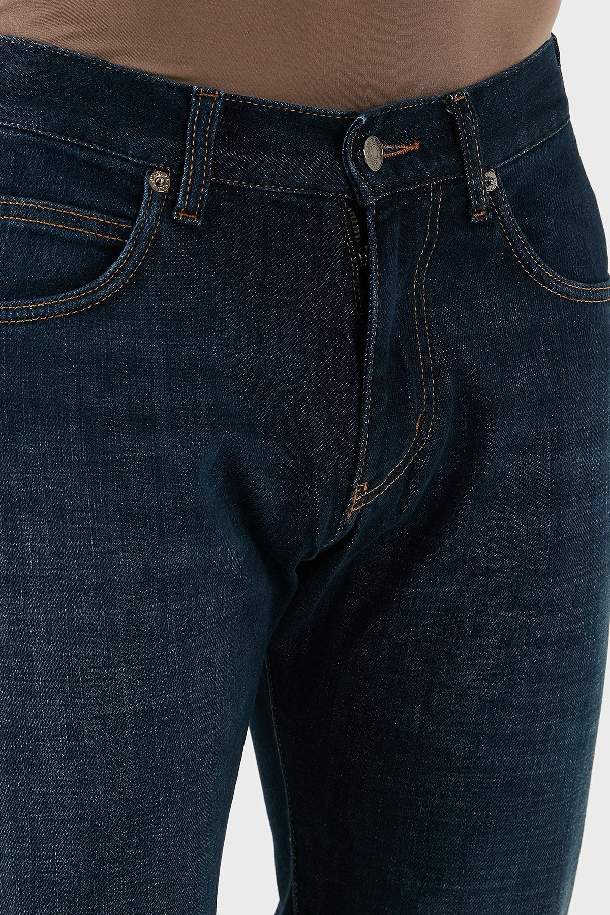 Emporio Armani Streç Pamuklu Regular Fit Normal Bel Düz Paça Jeans Erkek Kot Pantolon EM001370 AF17749 MB001 LACİVERT - 5