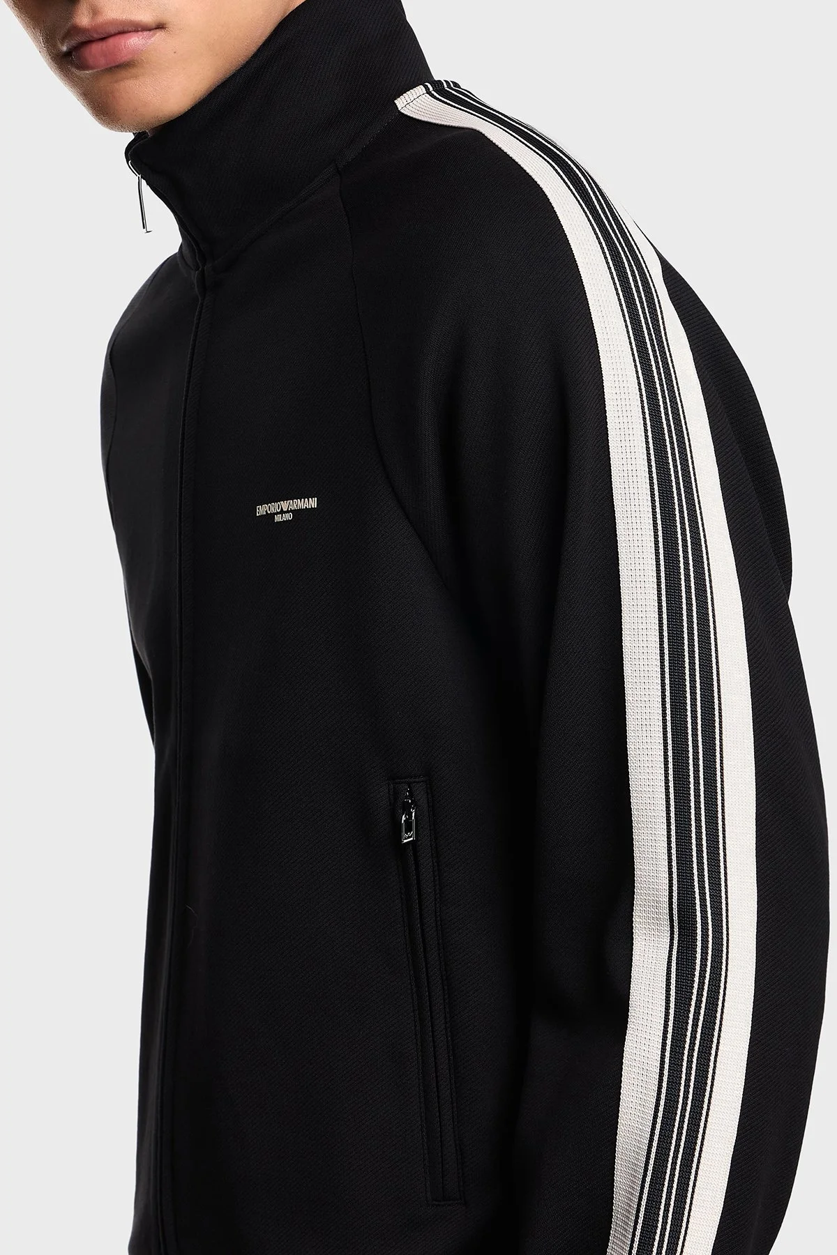 Emporio Armani Streç Pamuklu Regular Fit Şerit Detaylı Dik Yaka Erkek Sweat EM002872 AF13488 UC001 SİYAH - 9