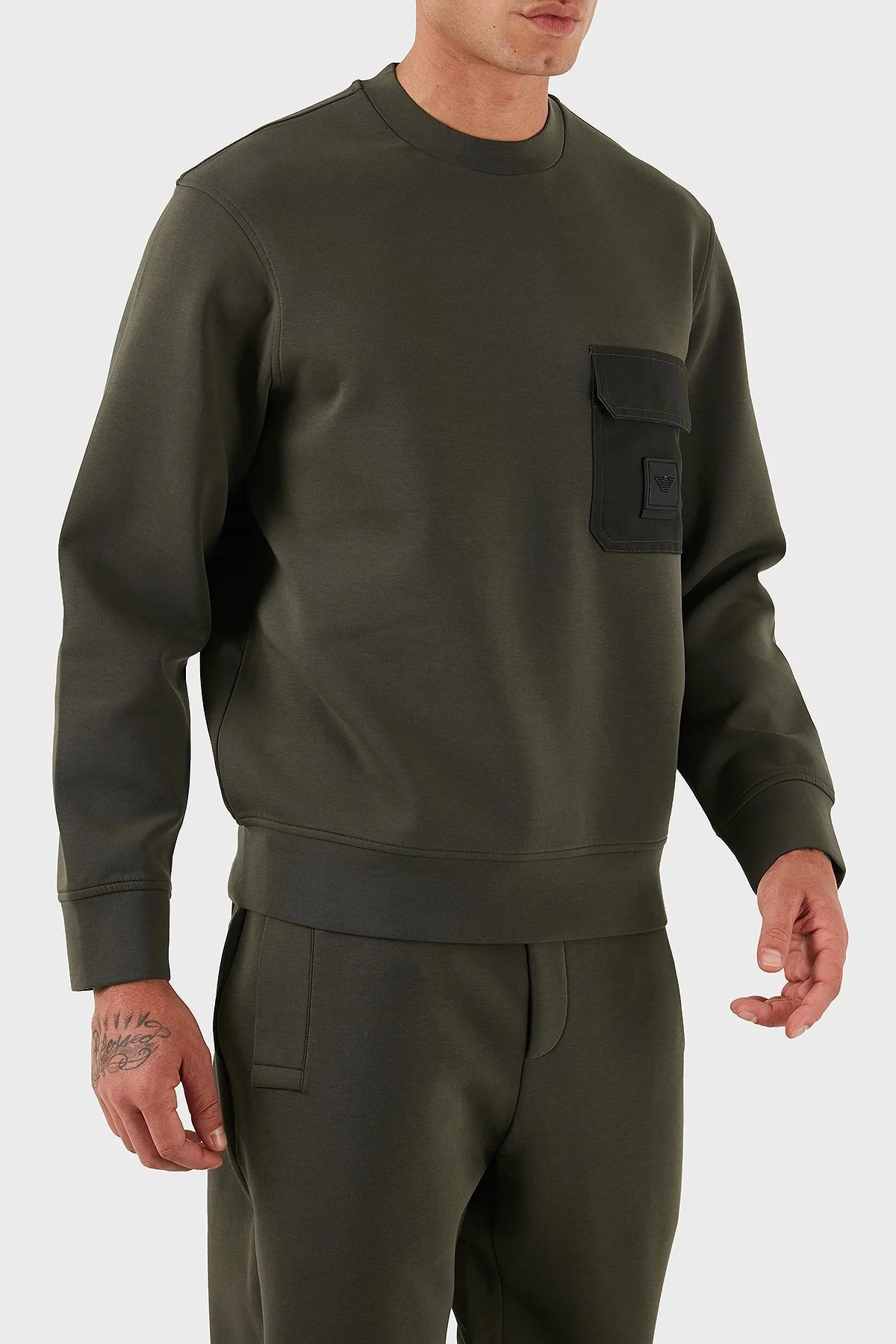 Emporio Armani Streç Pamuklu Regular Fit Tek Cepli Bisiklet Yaka Erkek Sweat EM002925 AF10013 U8120 HAKİ - 11