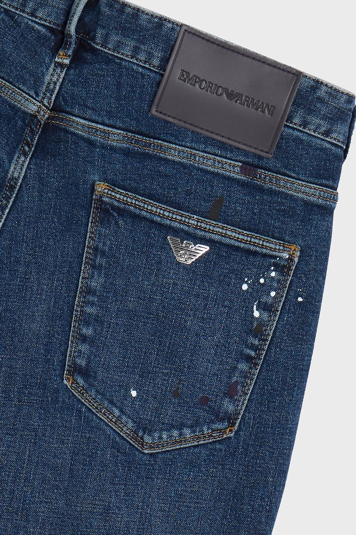 Emporio Armani Streç Pamuklu Slim Fit Düşük Bel Dar Paça Jeans Erkek Kot Pantolon EM000121 AF13252 FB041 LACİVERT - 6